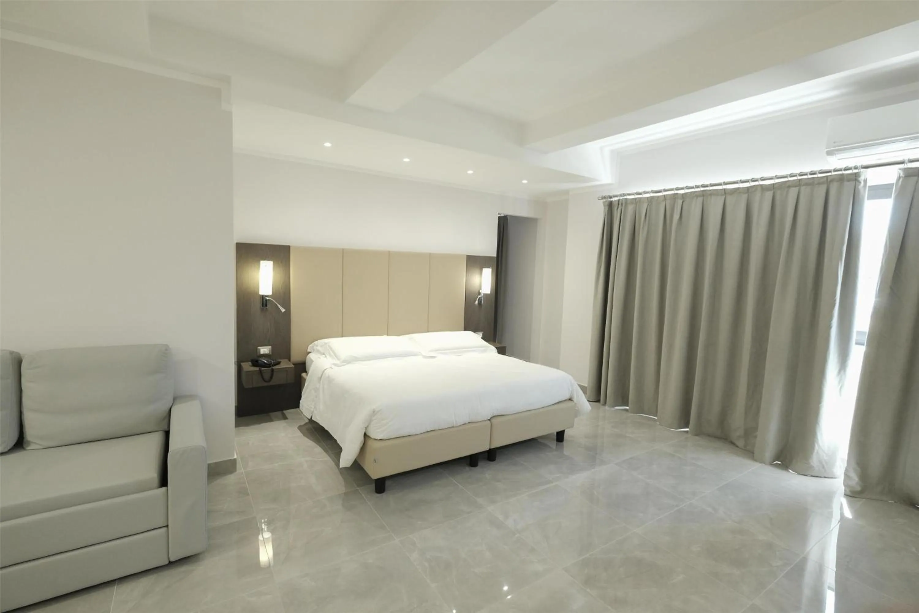 Bedroom, Bed in Best Western Grand Hotel Catanzaro