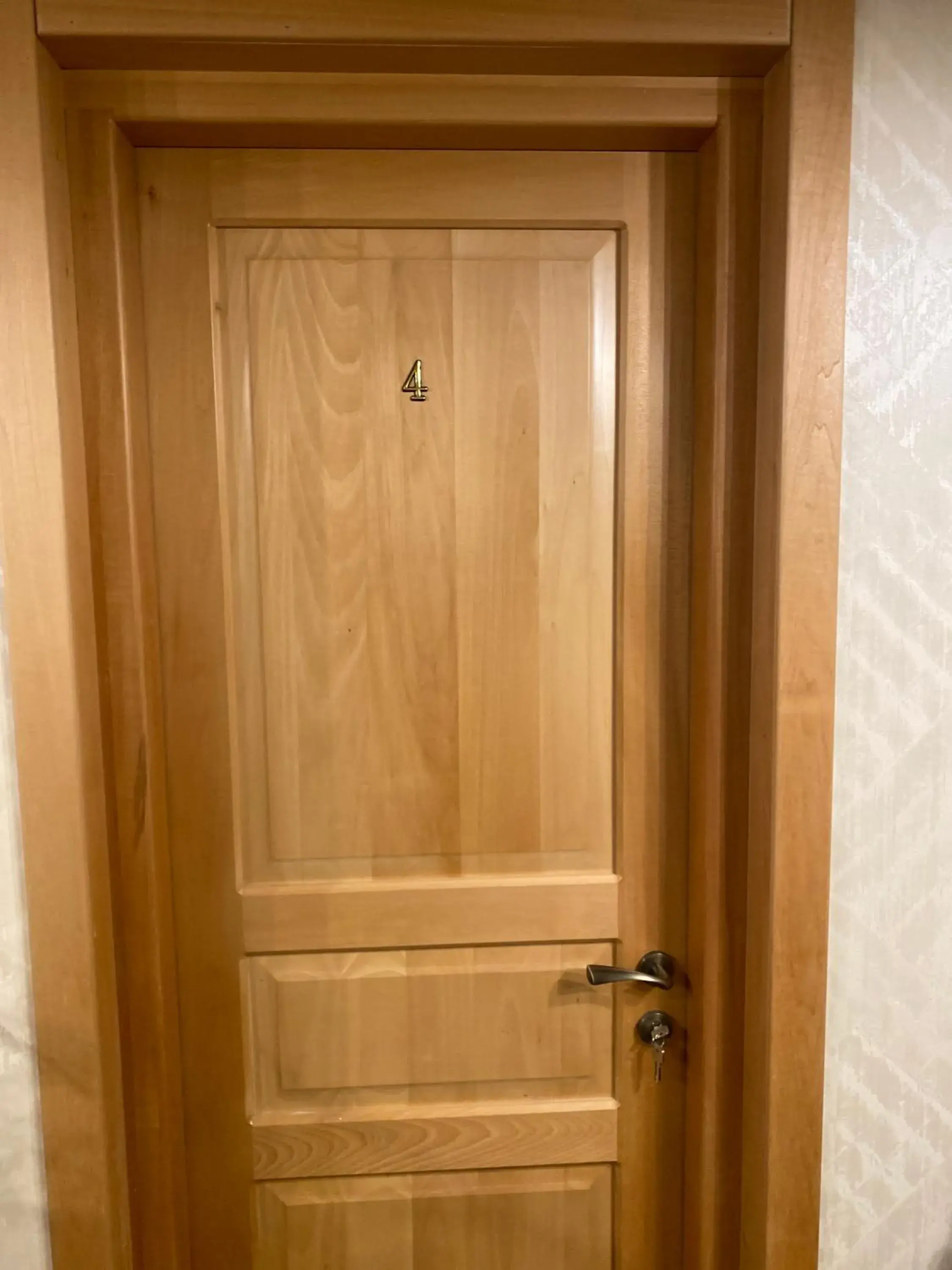 Double or Twin Room with Bathroom in Guesthouse SHAMPRIANI Double or Twin Room with Bathroom in Guesthouse SHAMPRIANI