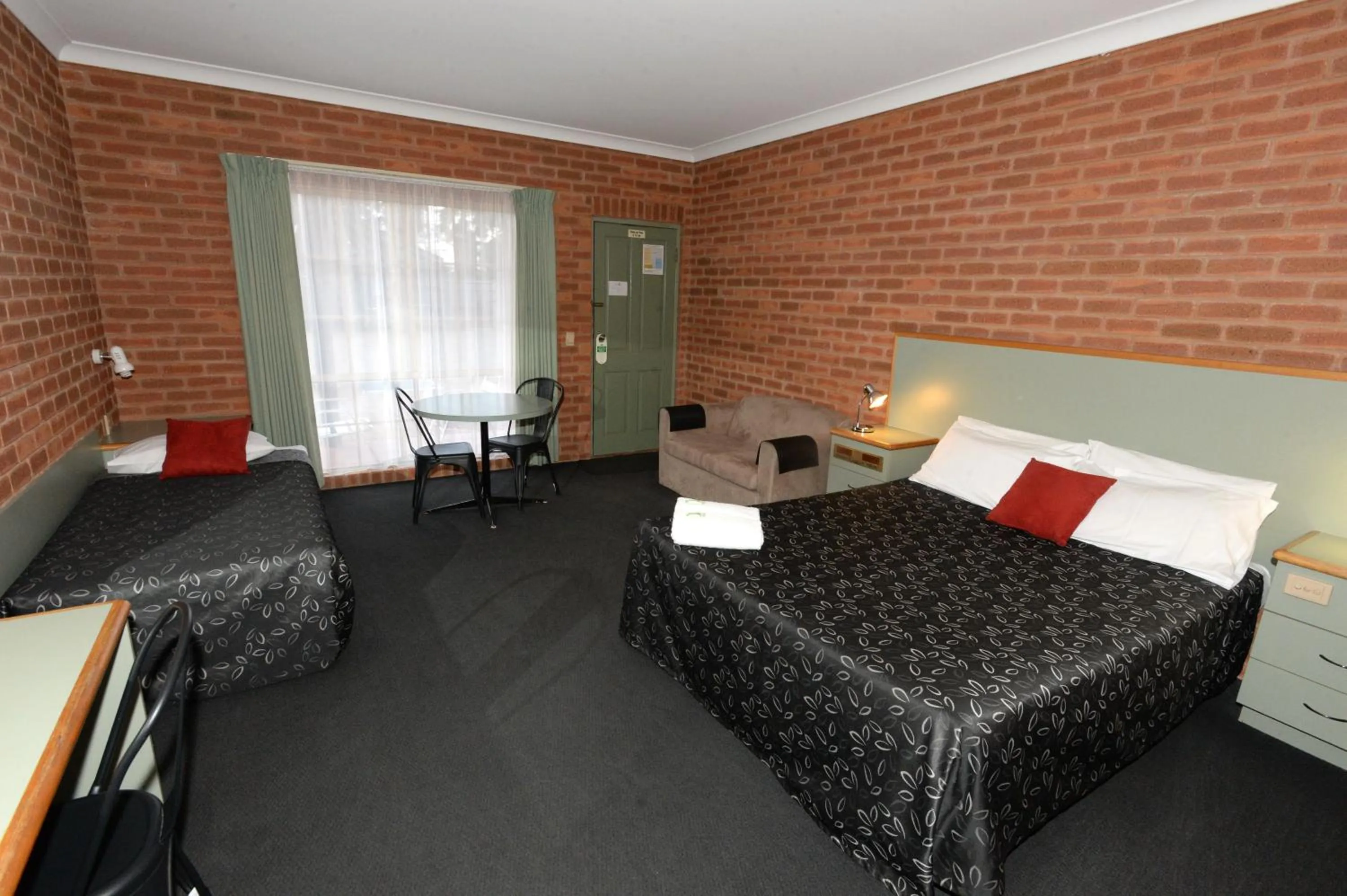 Bedroom, Bed in Mulwala Paradise Palms Motel