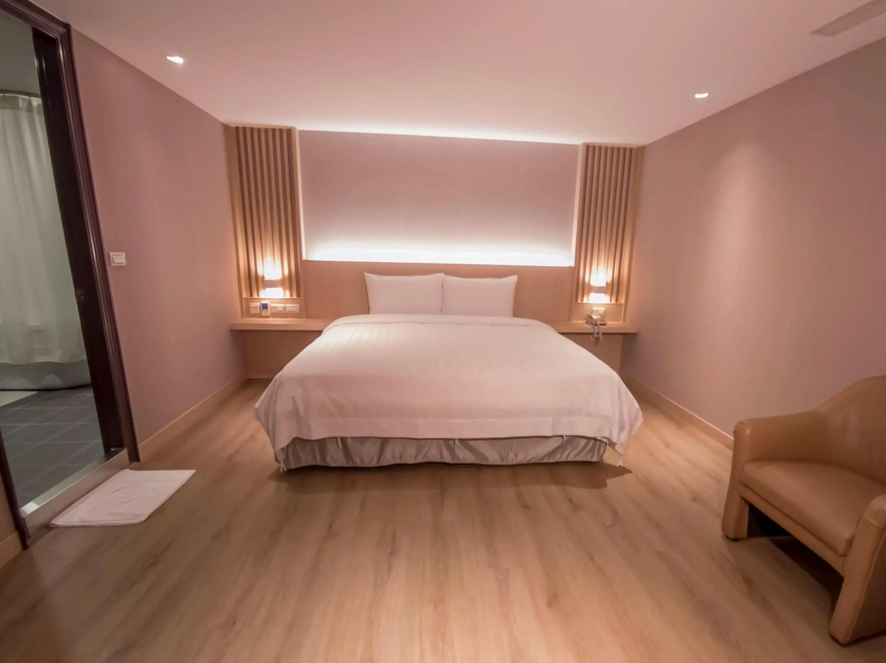 Bed in Ta Lee Hotel Bed in Ta Lee Hotel