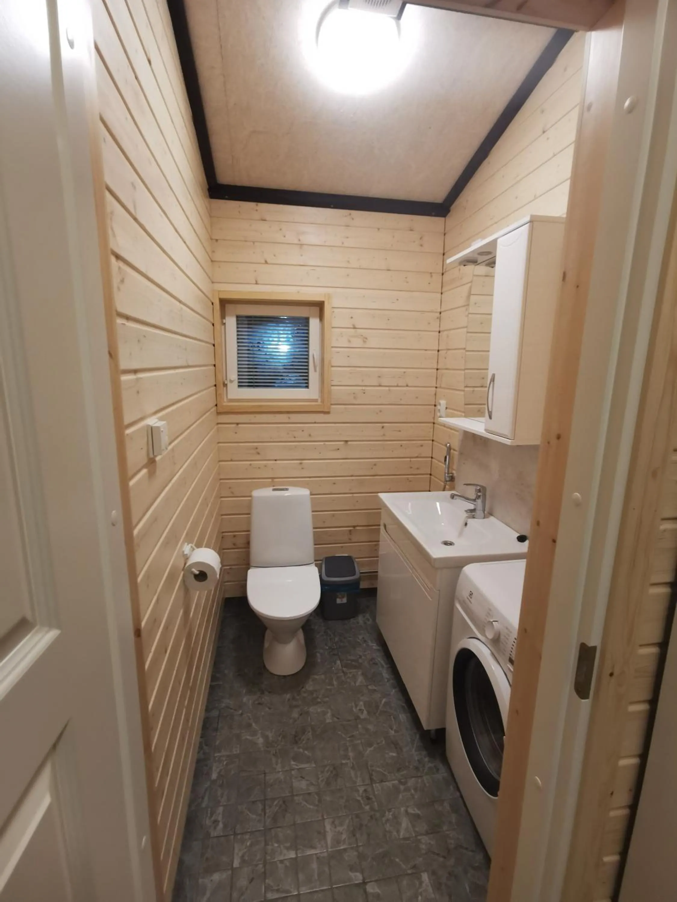 Toilet in Ollilan Lomamajat