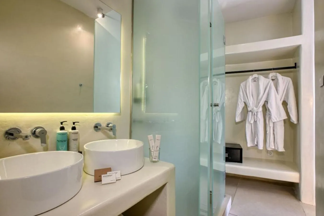 Bathroom in Nodo Boutique Hotel