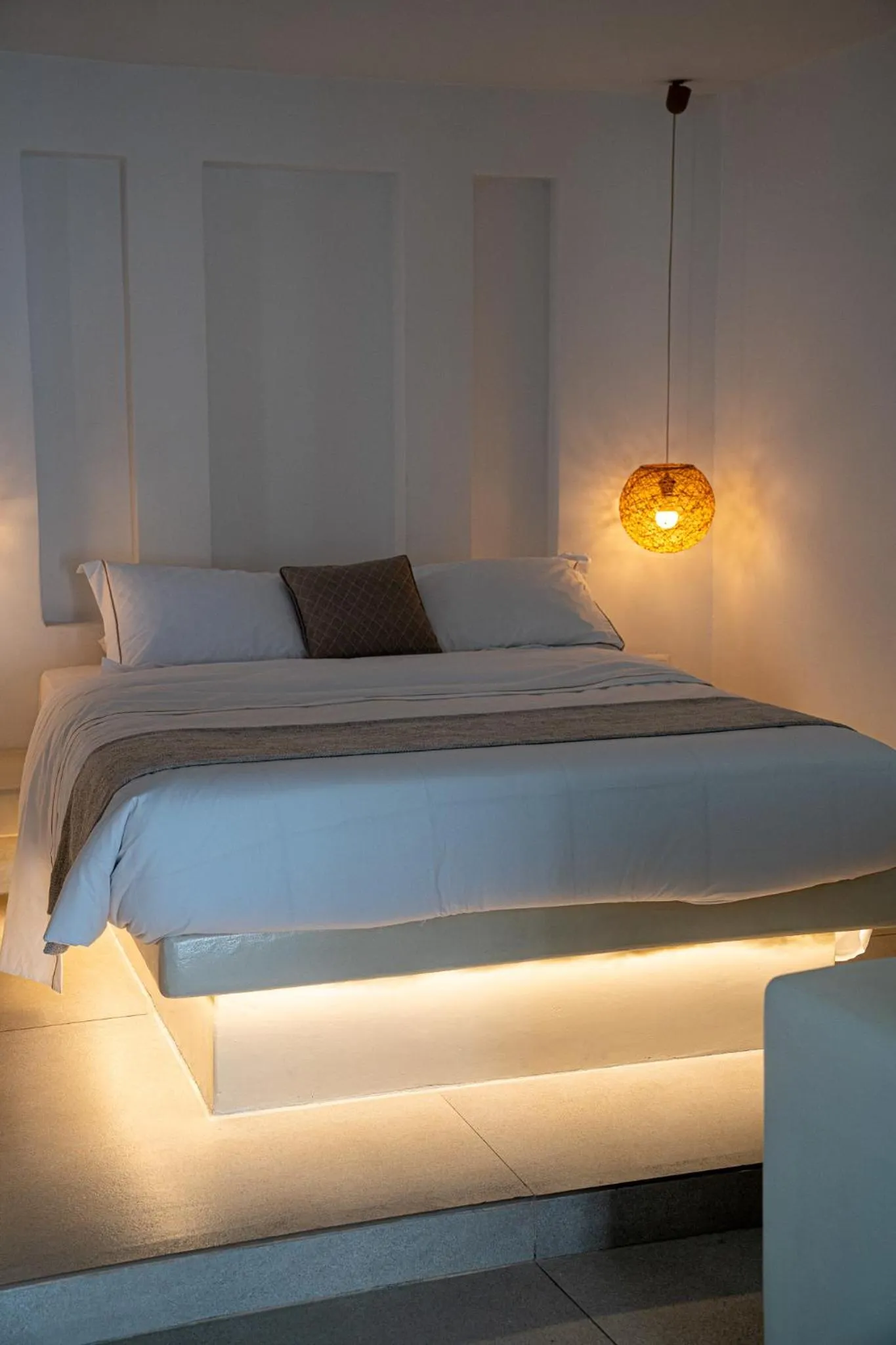 Bed in Nodo Boutique Hotel
