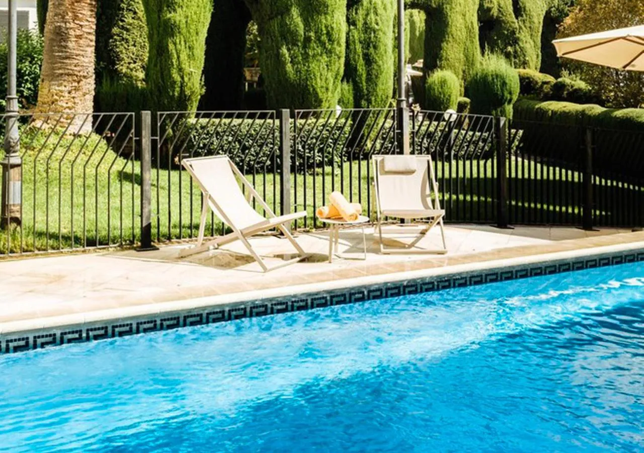 Swimming pool in Parador de Mérida