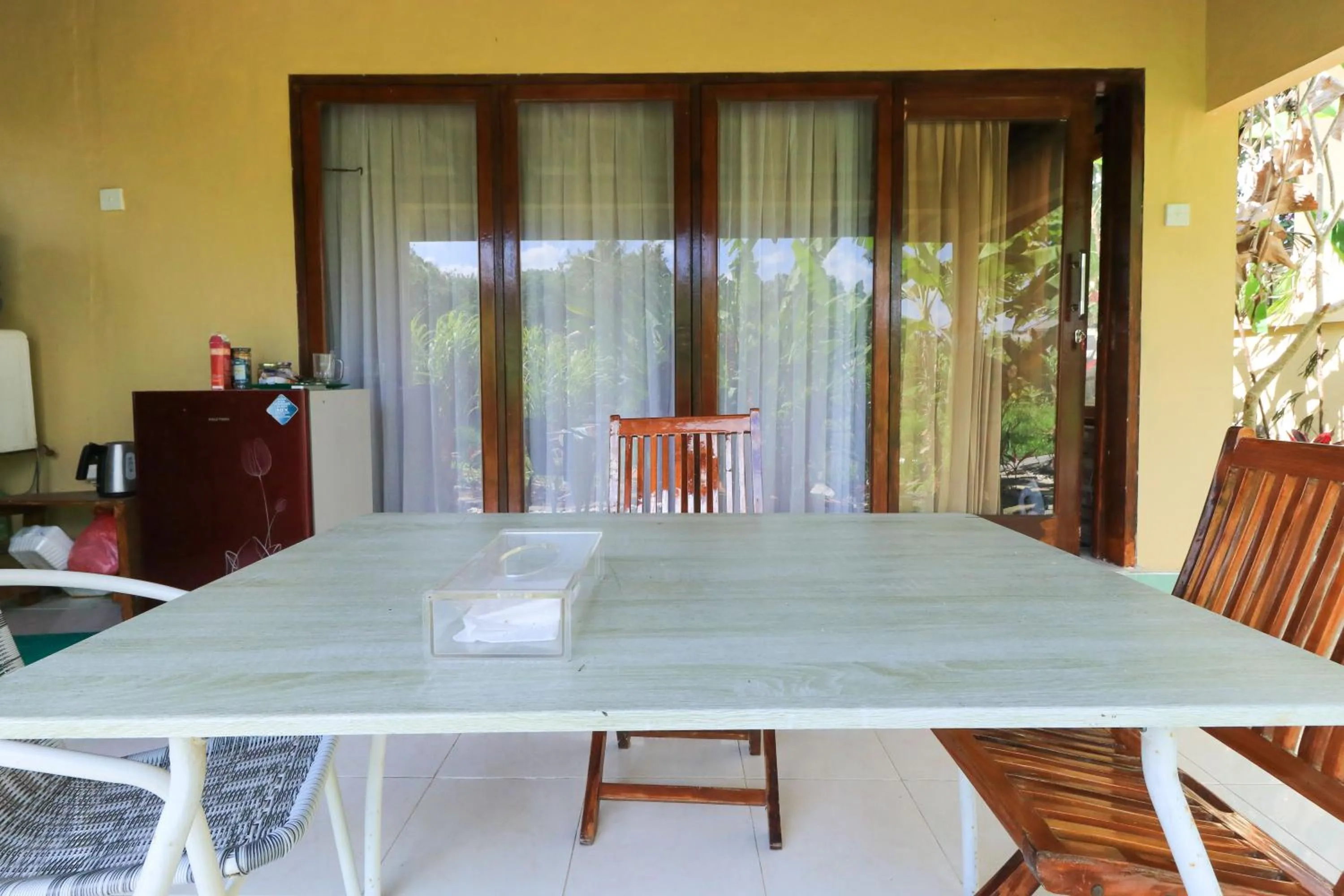 Living room in Sunari Guest House