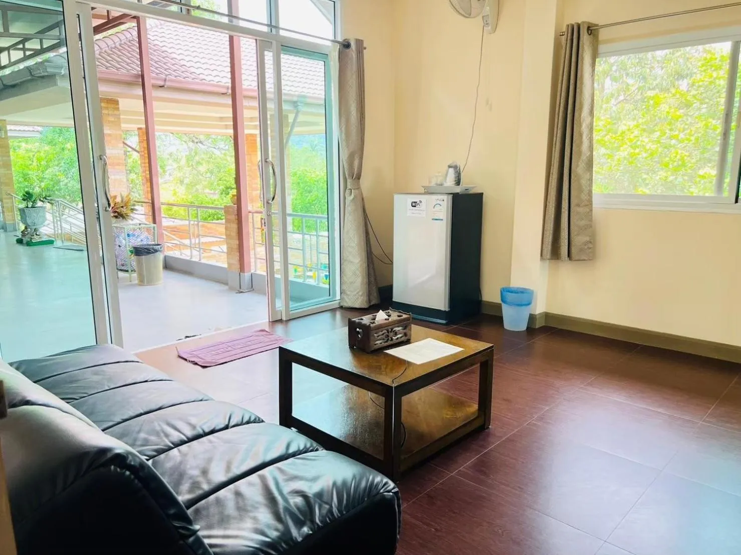 TV and multimedia in Baan Suan Khun Yaiy