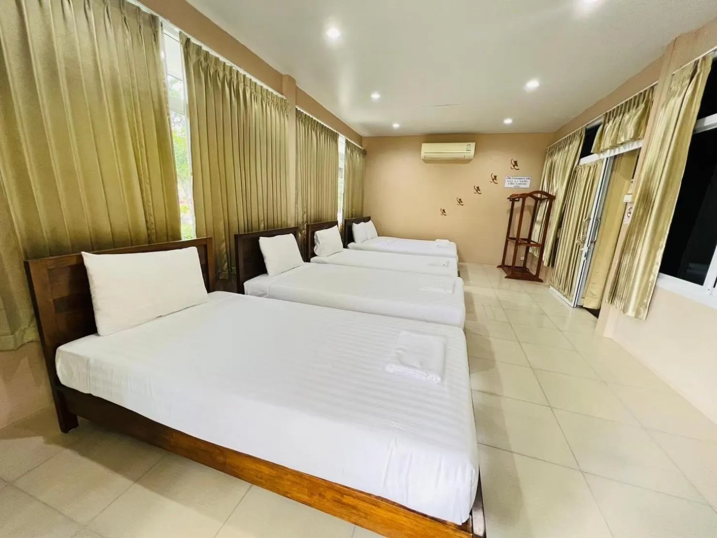 Bed in Baan Suan Khun Yaiy