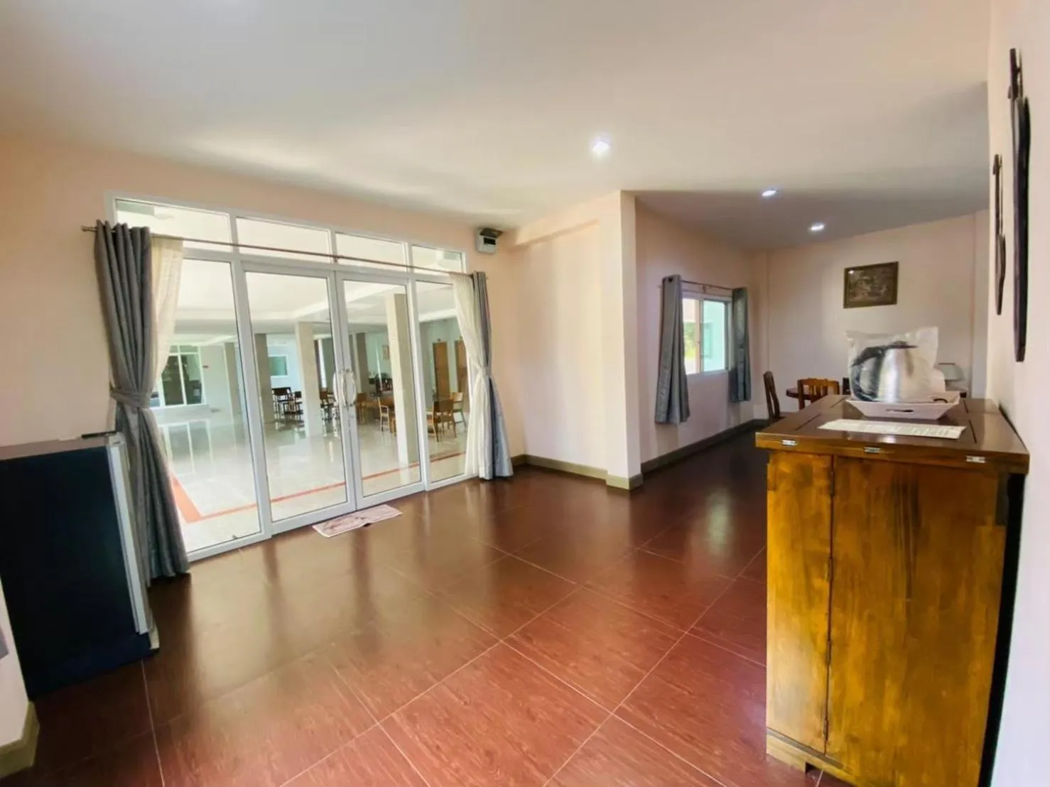 Photo of the whole room in Baan Suan Khun Yaiy