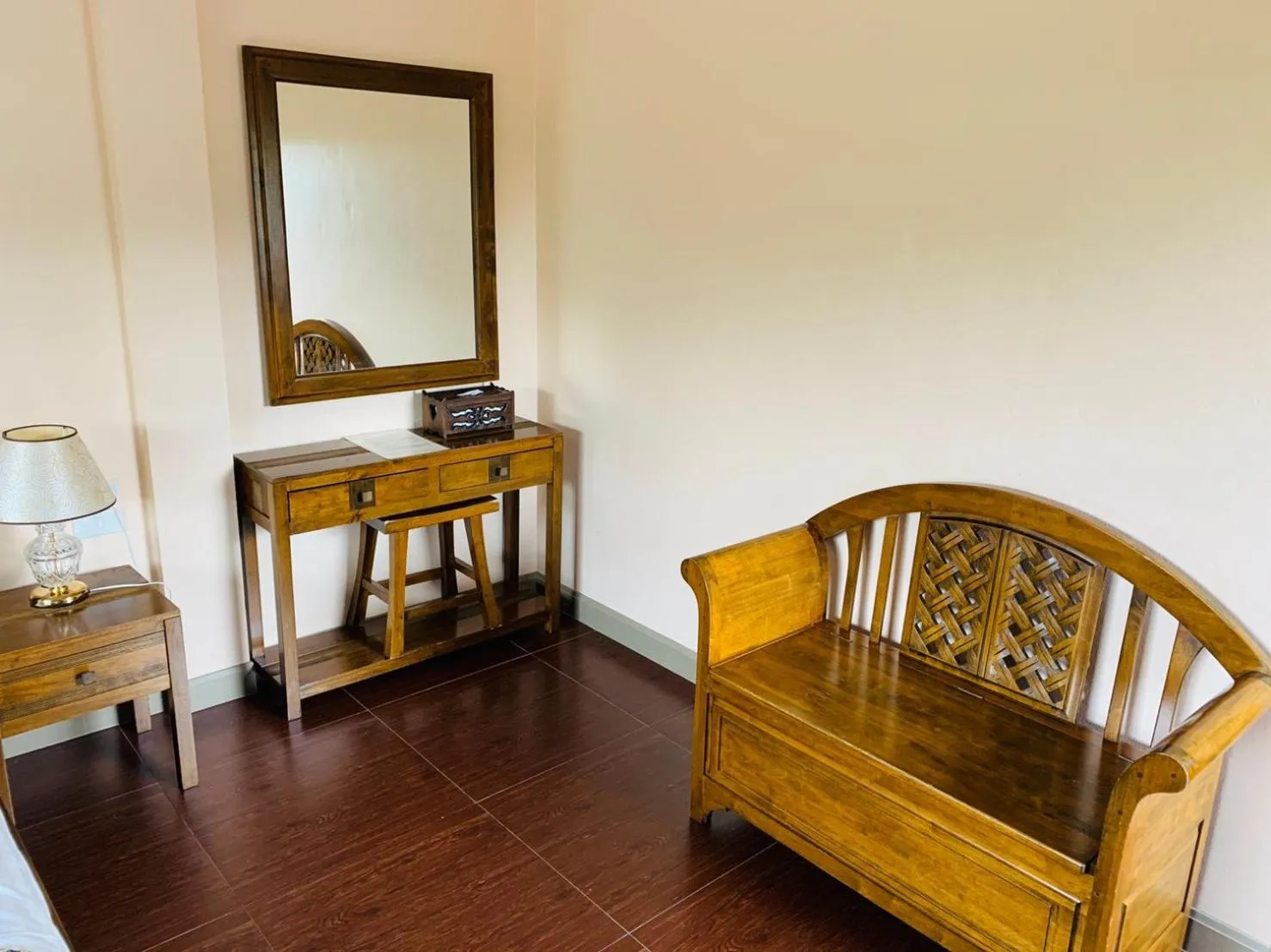 Seating area in Baan Suan Khun Yaiy