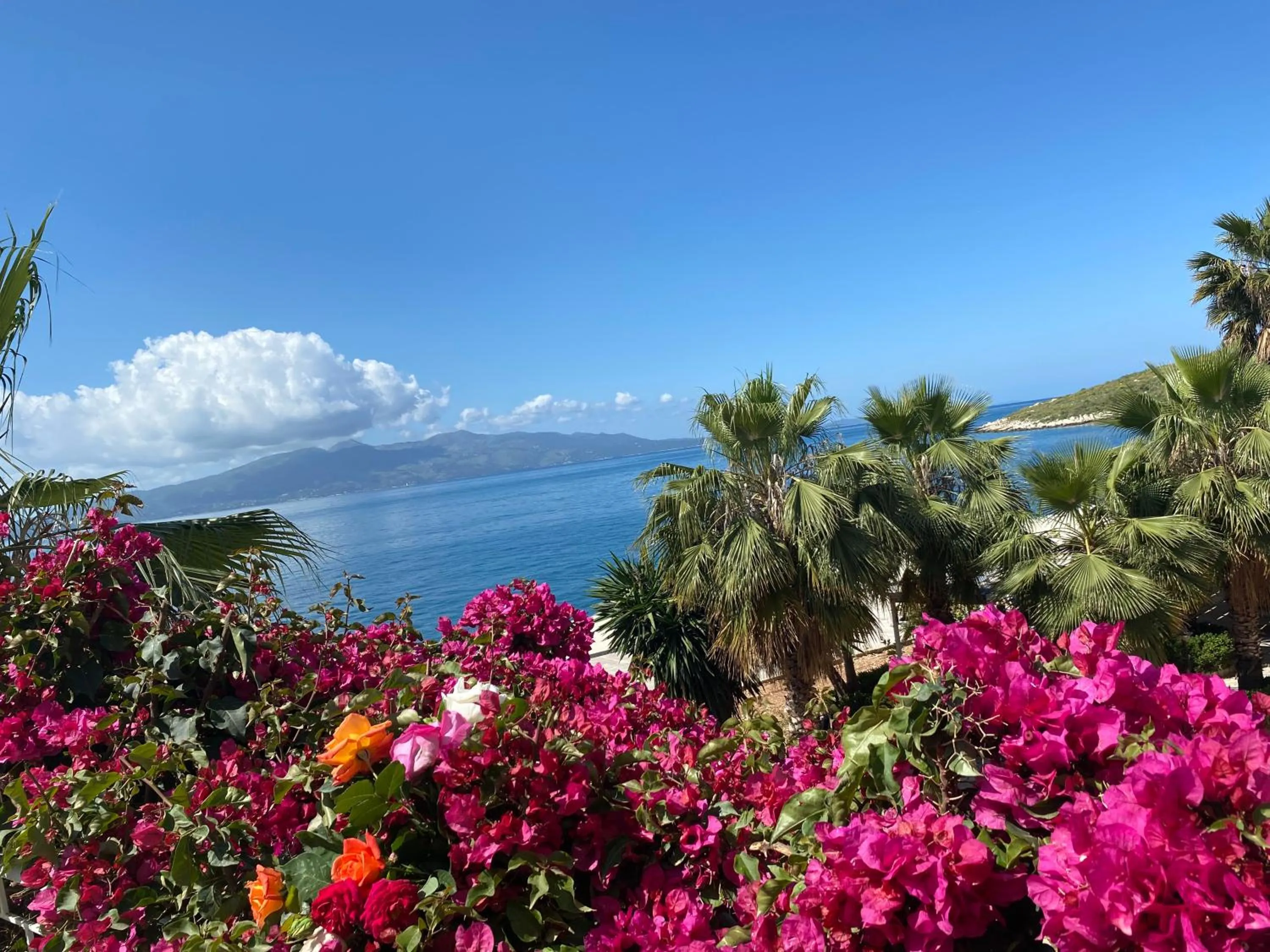 Kalemi's Beachside Hotel