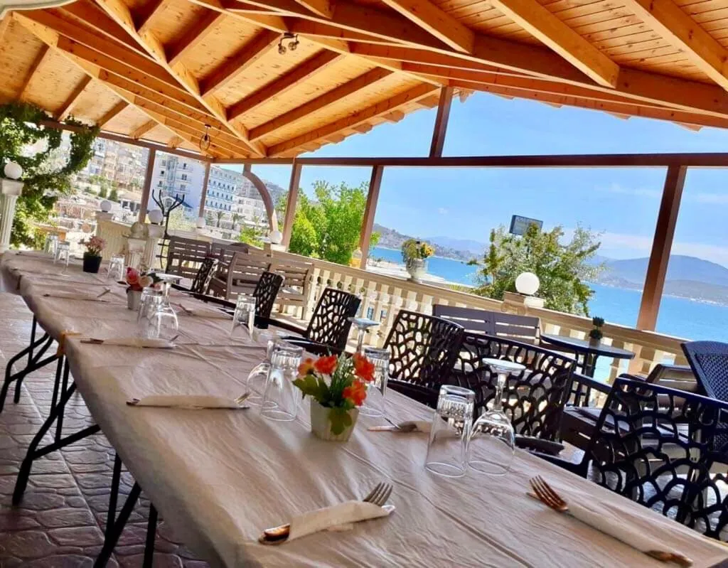 Kalemi's Beachside Hotel