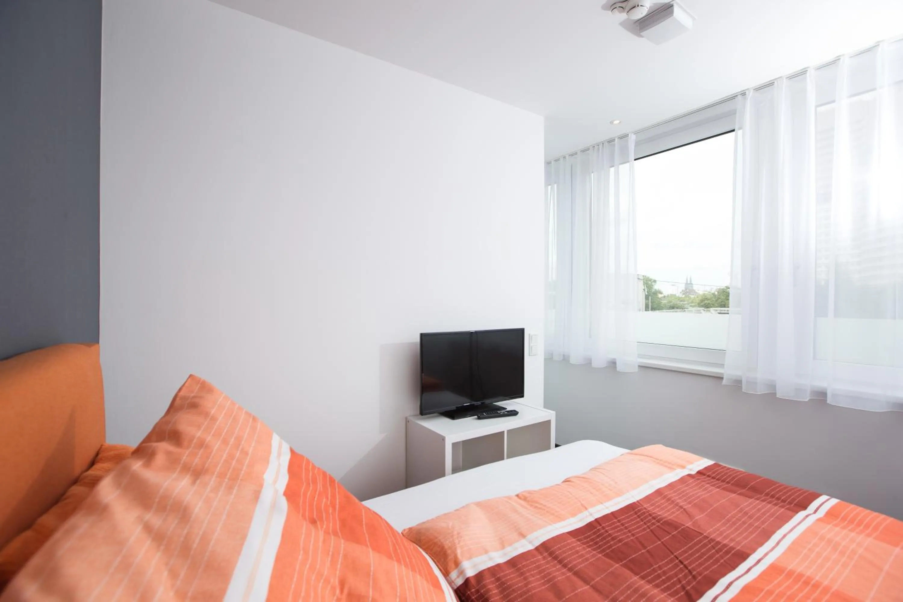 Bed in Design Sleepy Cologne