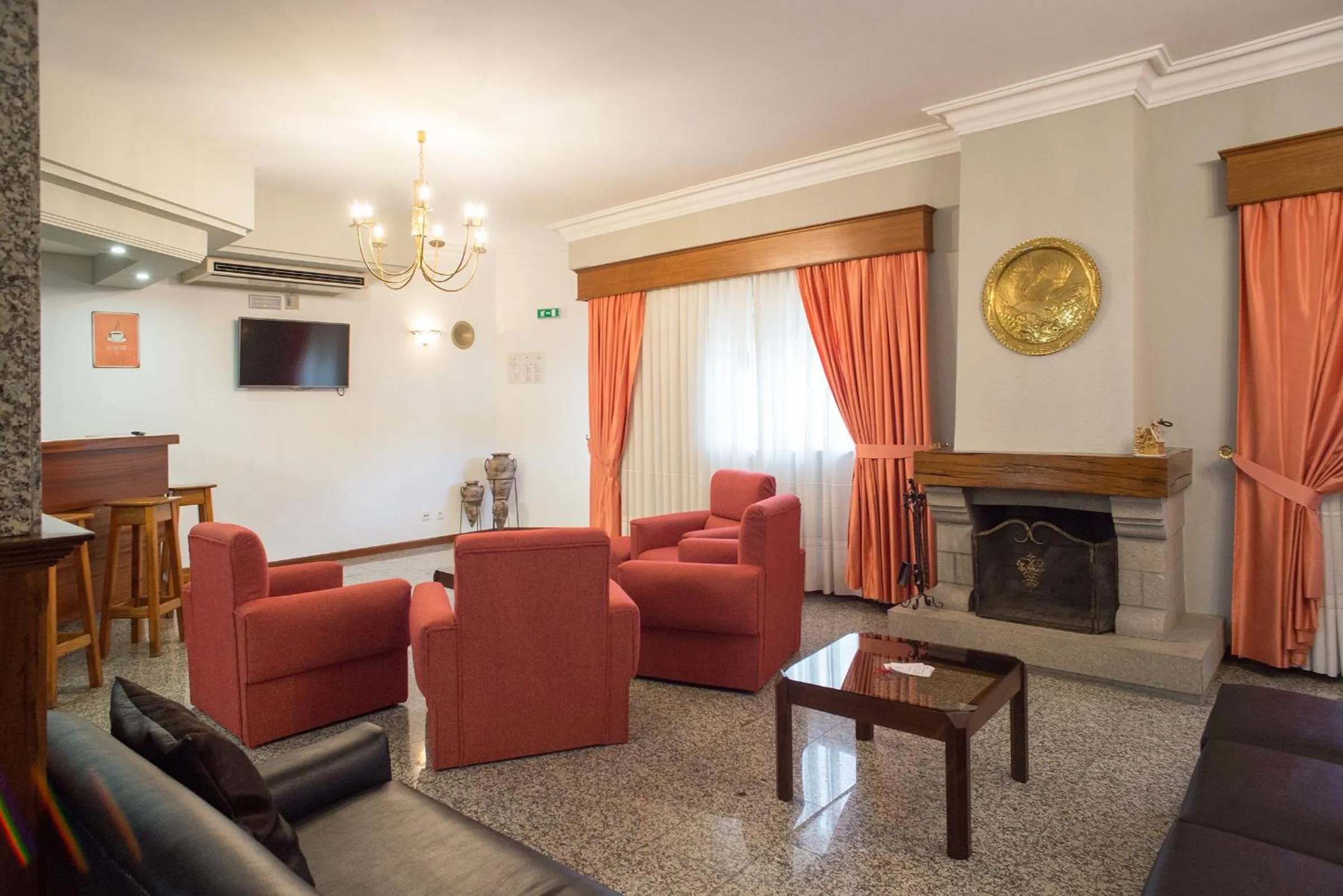 Communal lounge/ TV room in Hotel Boavista II