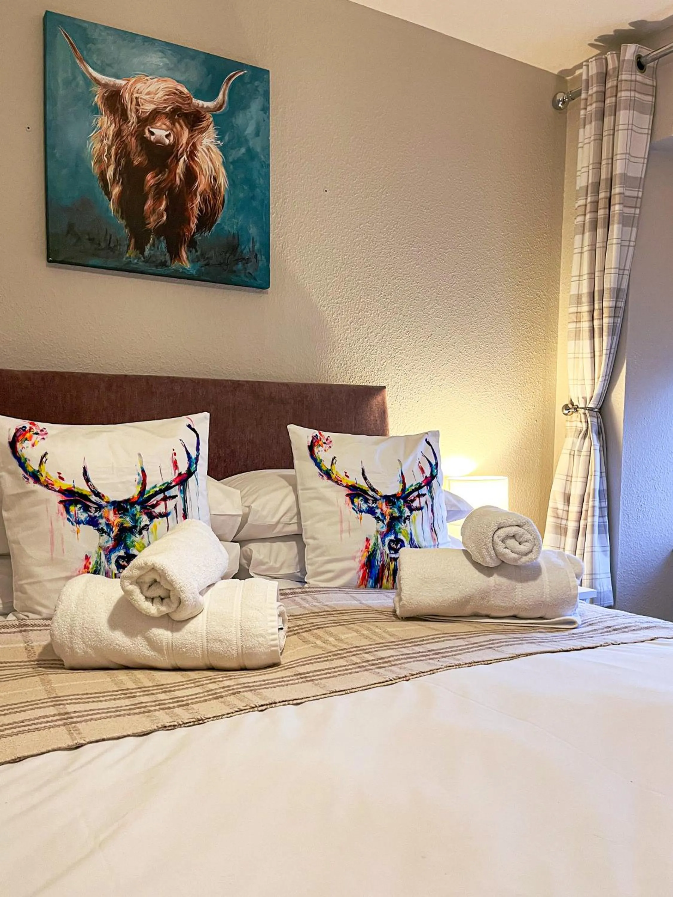 Bed in Crown and Anchor Inn