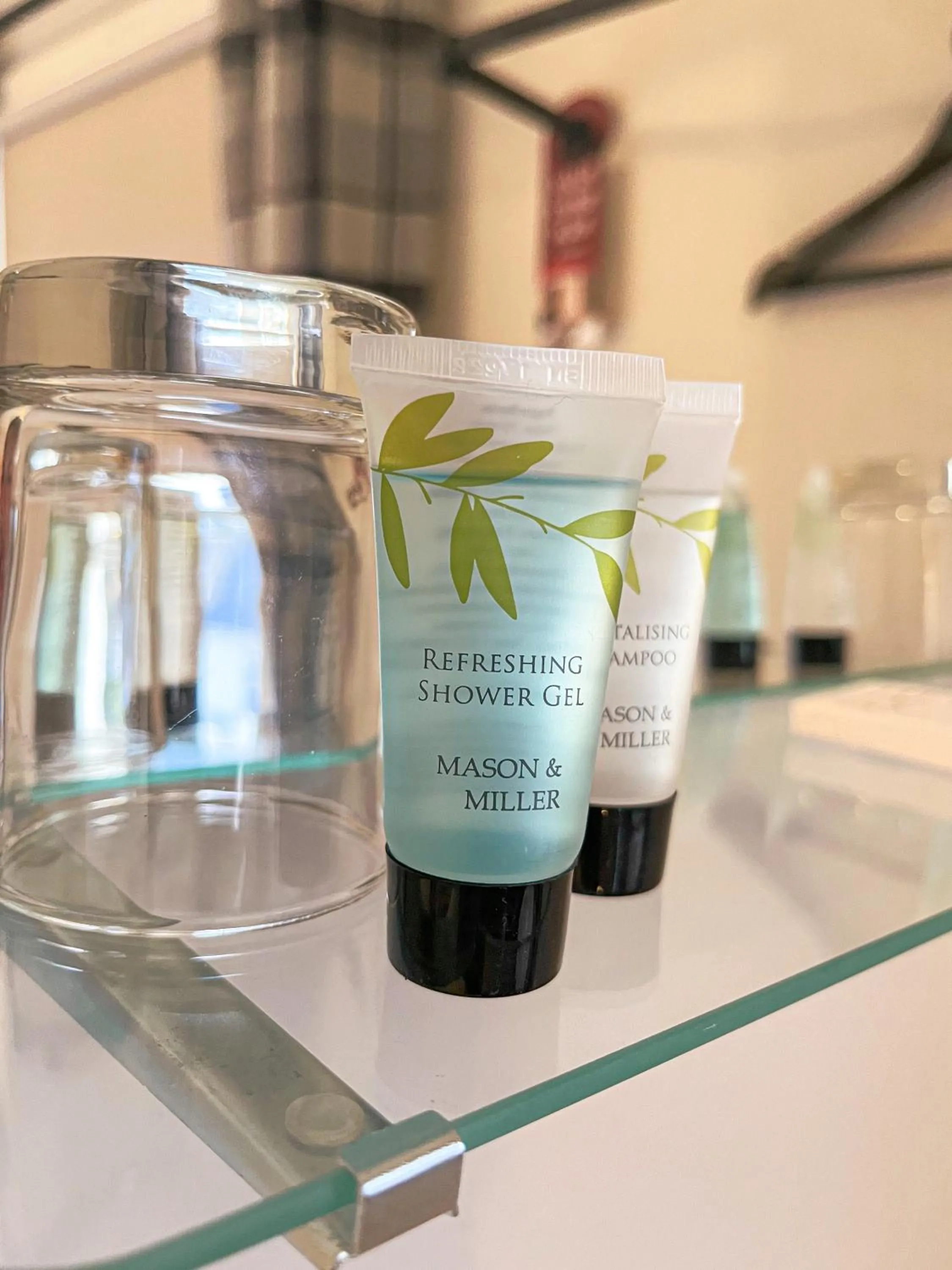 Bathroom in Crown and Anchor Inn