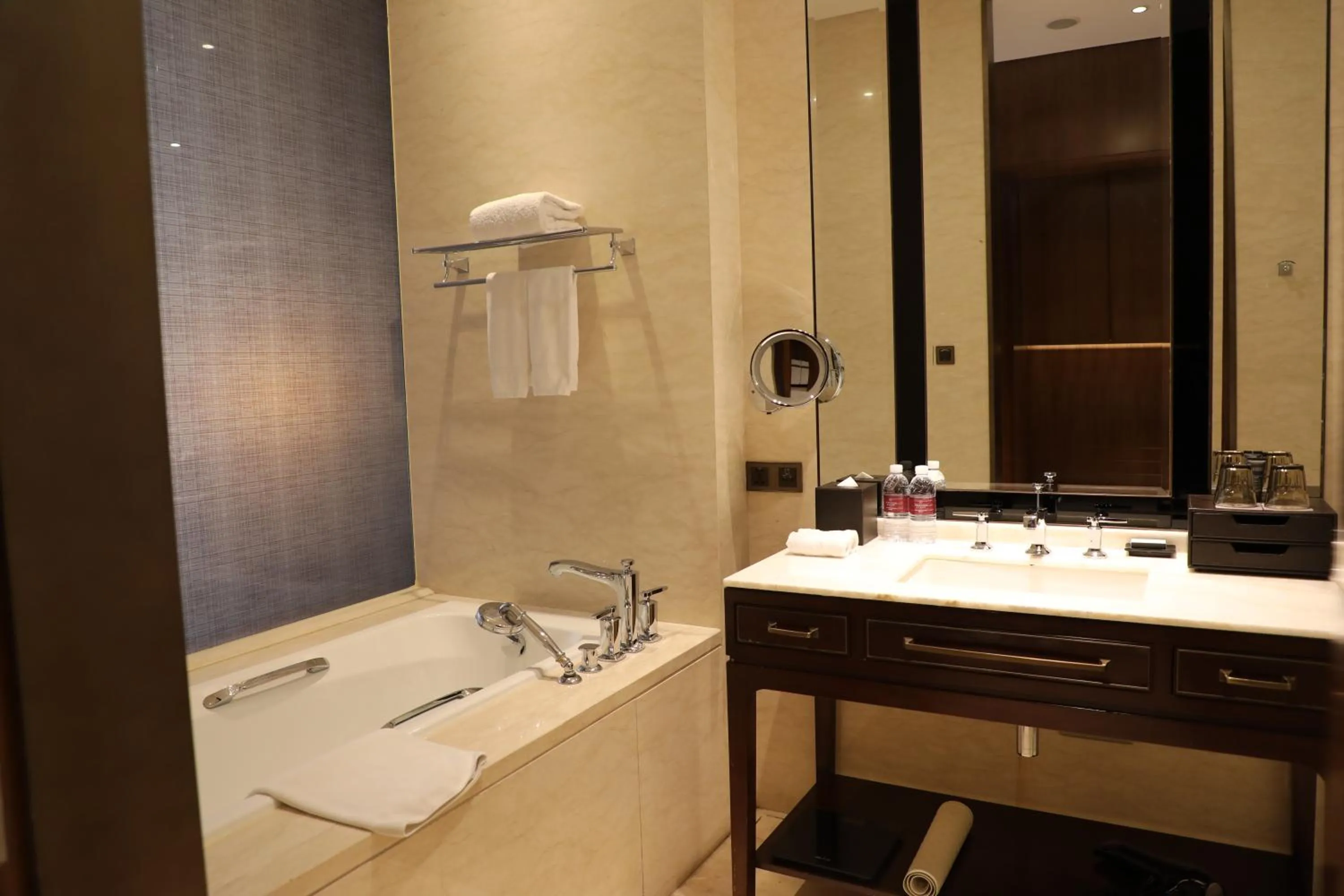Bathroom in Sheraton Shanghai Jiading Hotel
