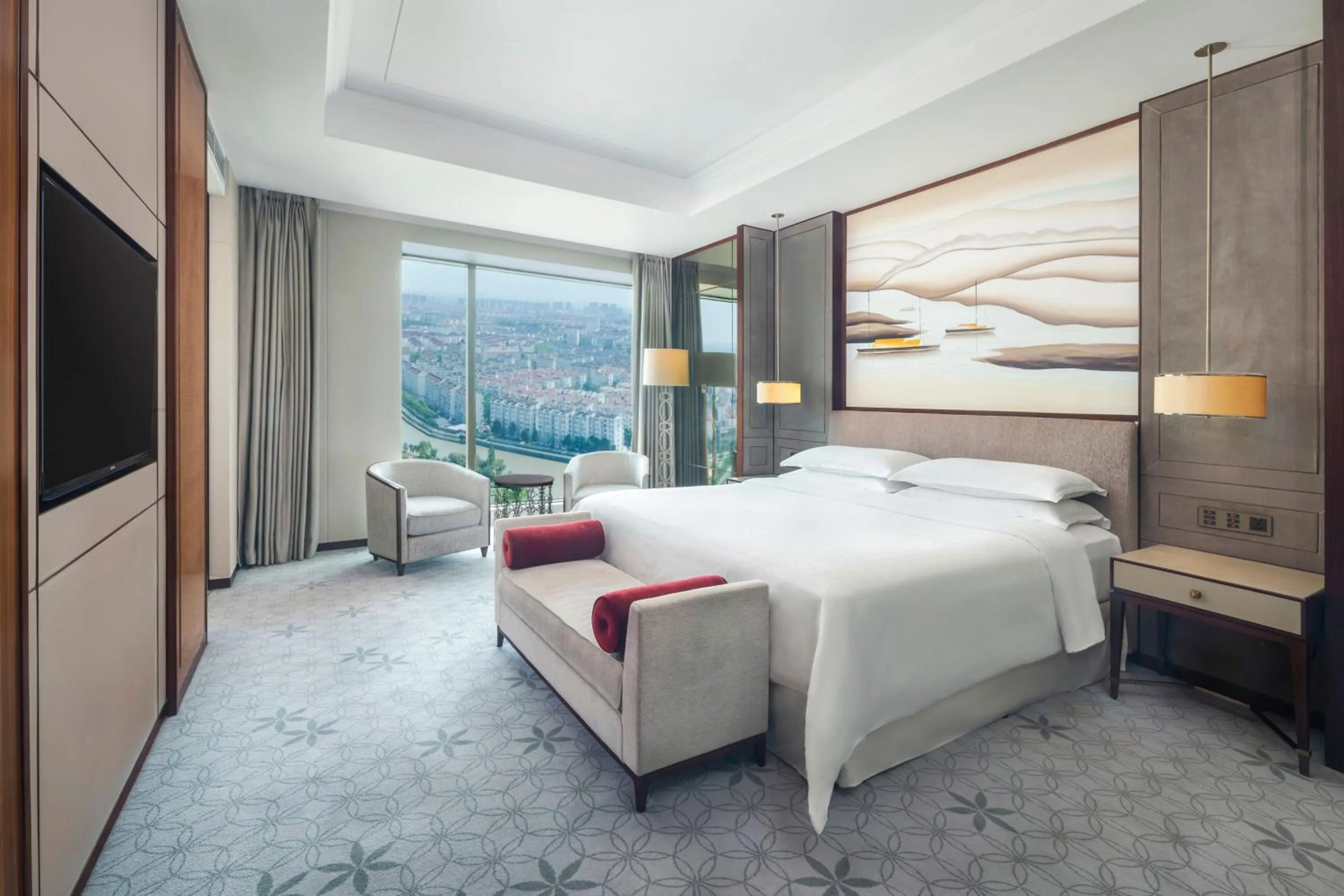 Photo of the whole room, Bed in Sheraton Shanghai Jiading Hotel