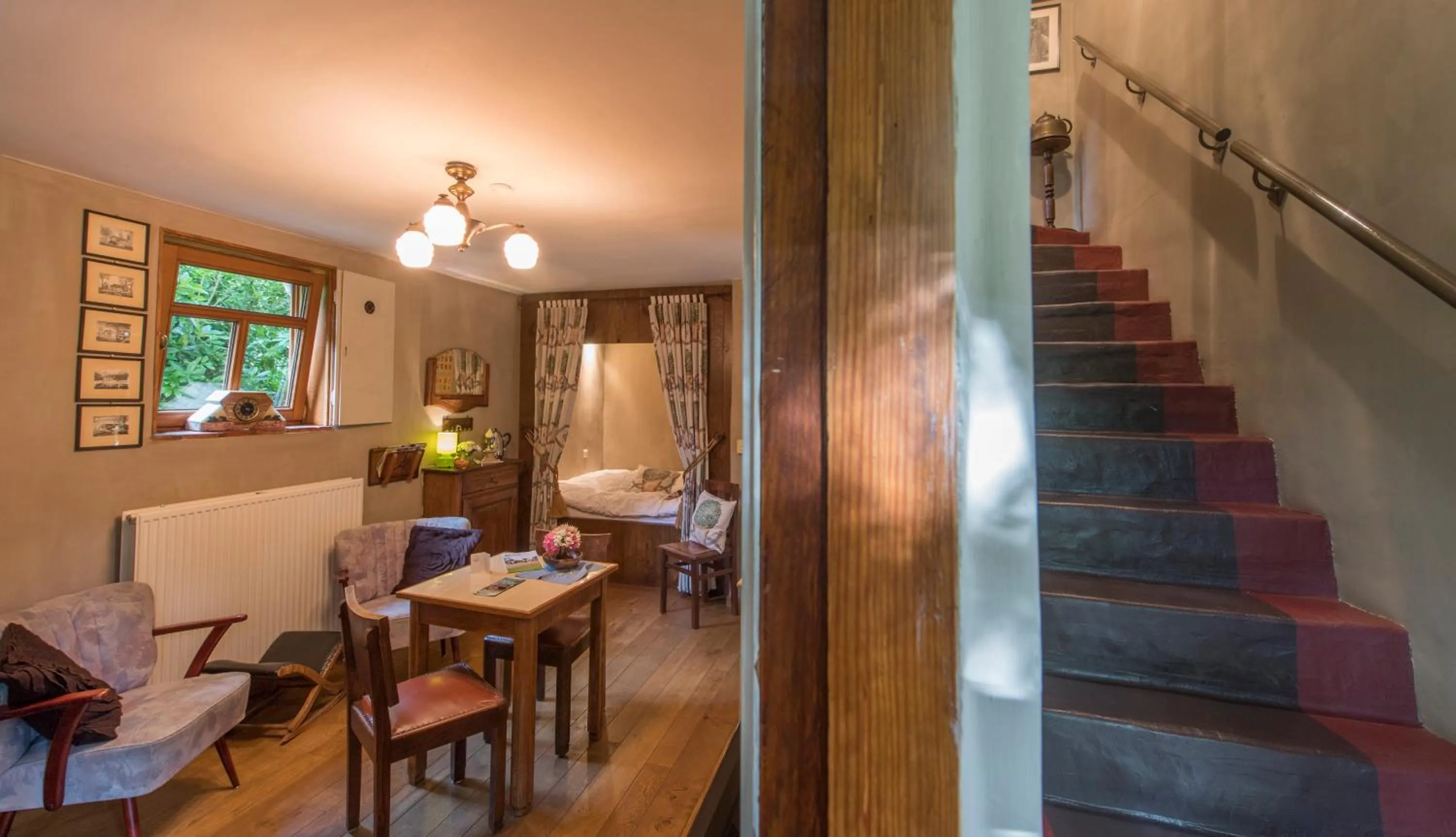 Photo of the whole room in B&B Tspijker