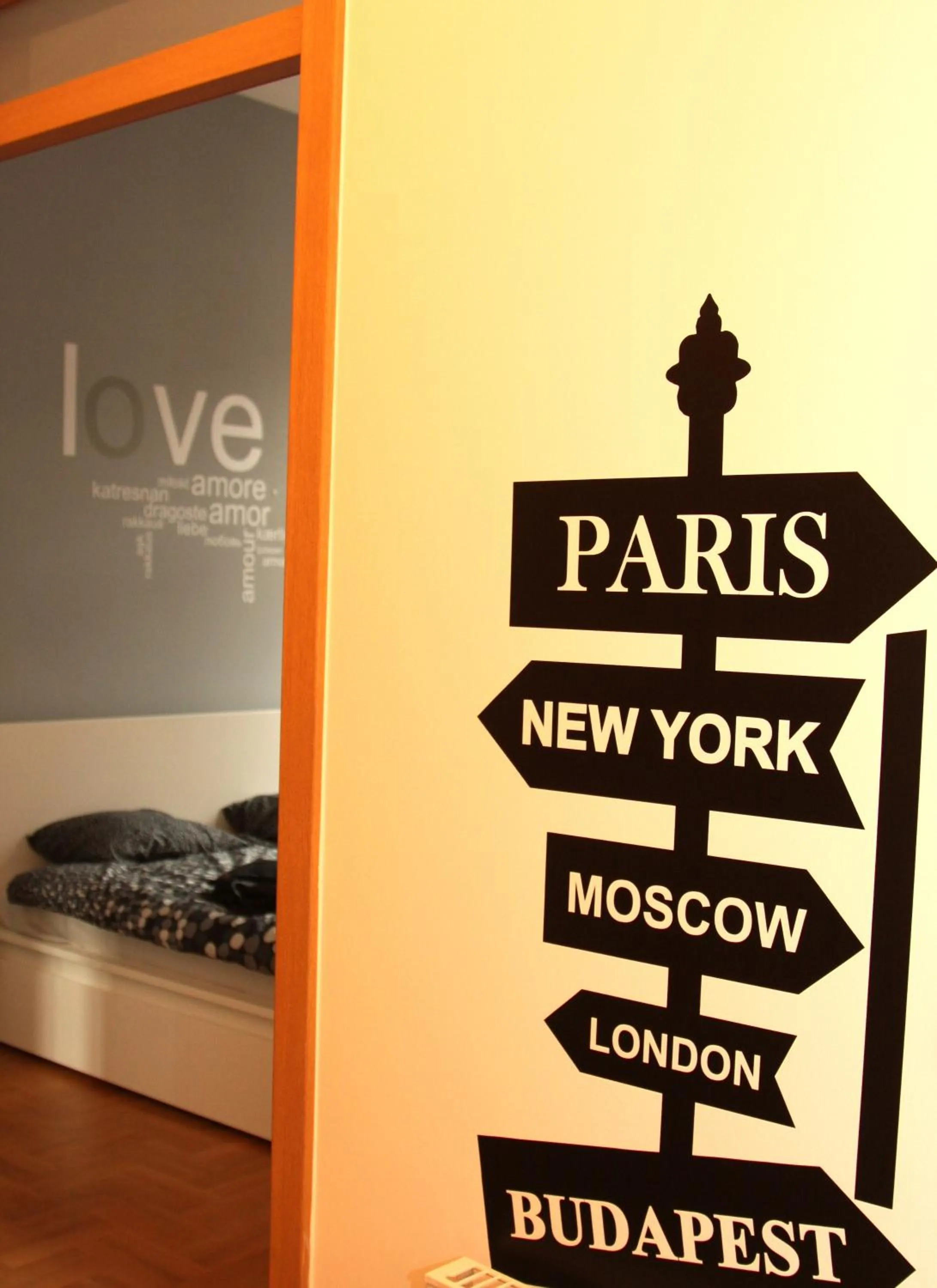 Decorative detail in Gozsdu Apartment