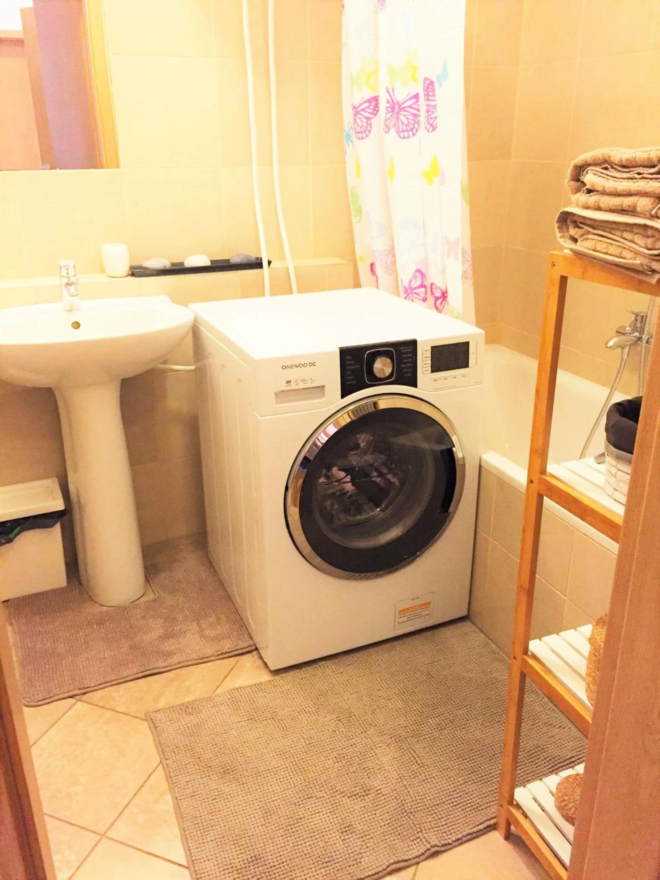 Bathroom in Gozsdu Apartment