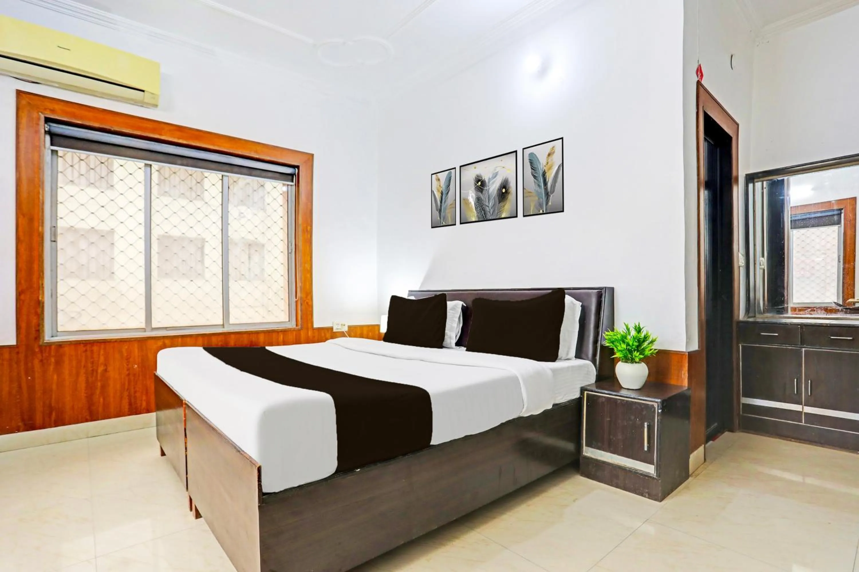 Super Hotel O Tapovan Near Lakshman Jhula