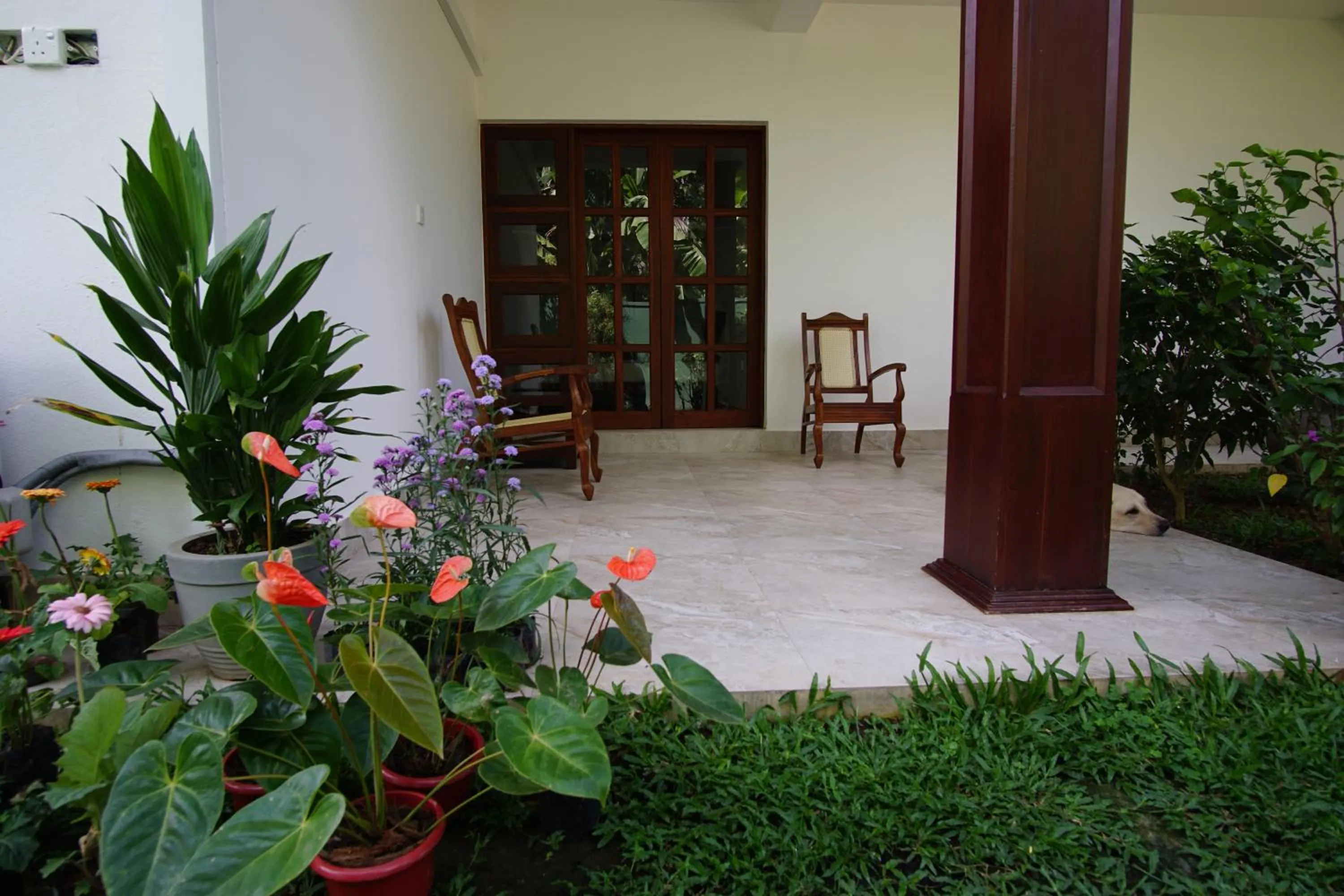 Seating area in Thisara Villa