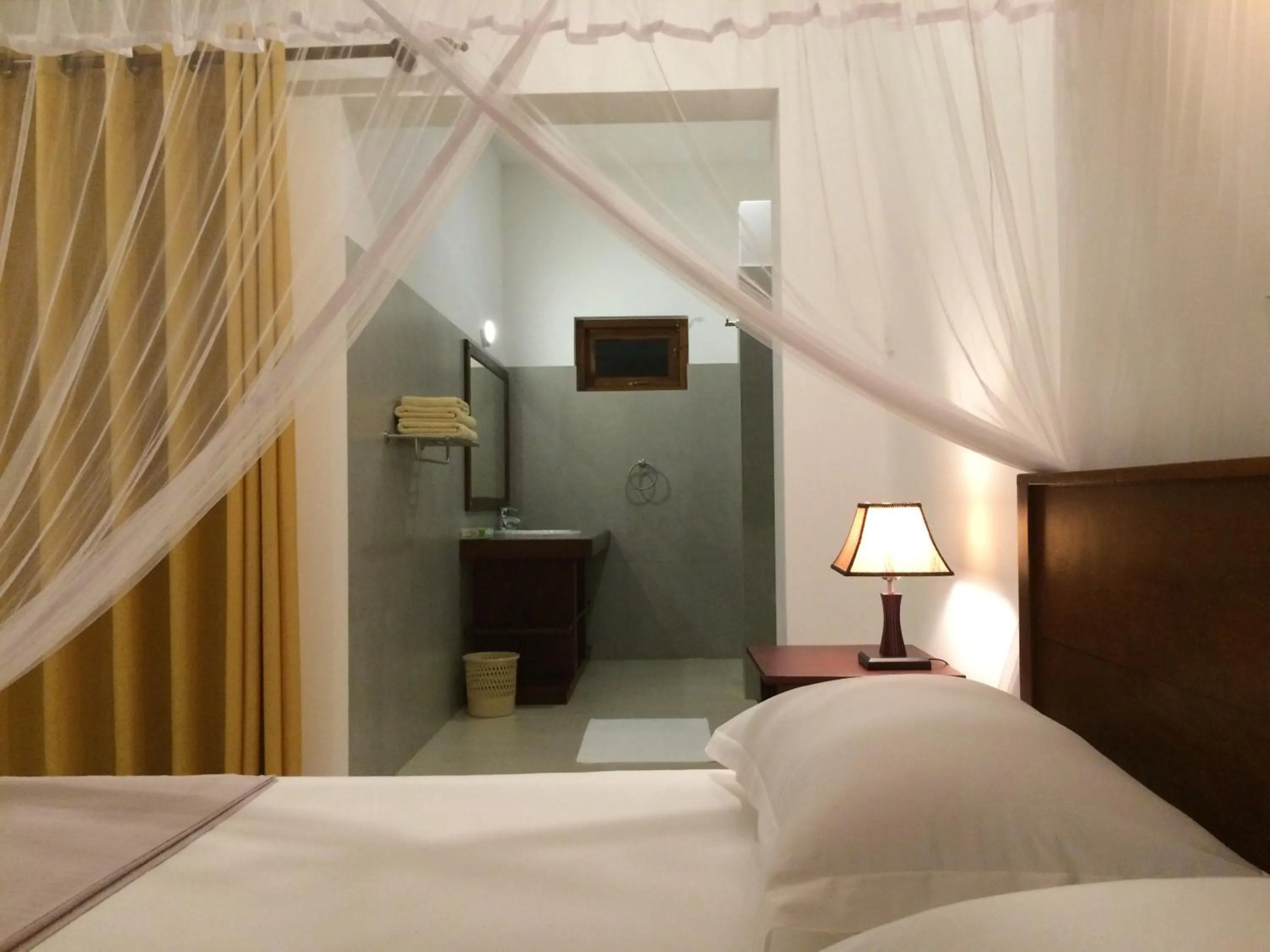 Bedroom, Bed in Thisara Villa