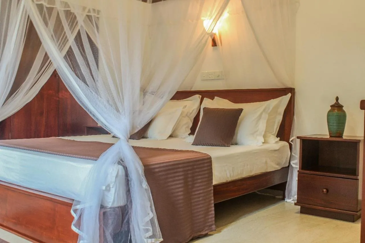 Bed in Thisara Villa