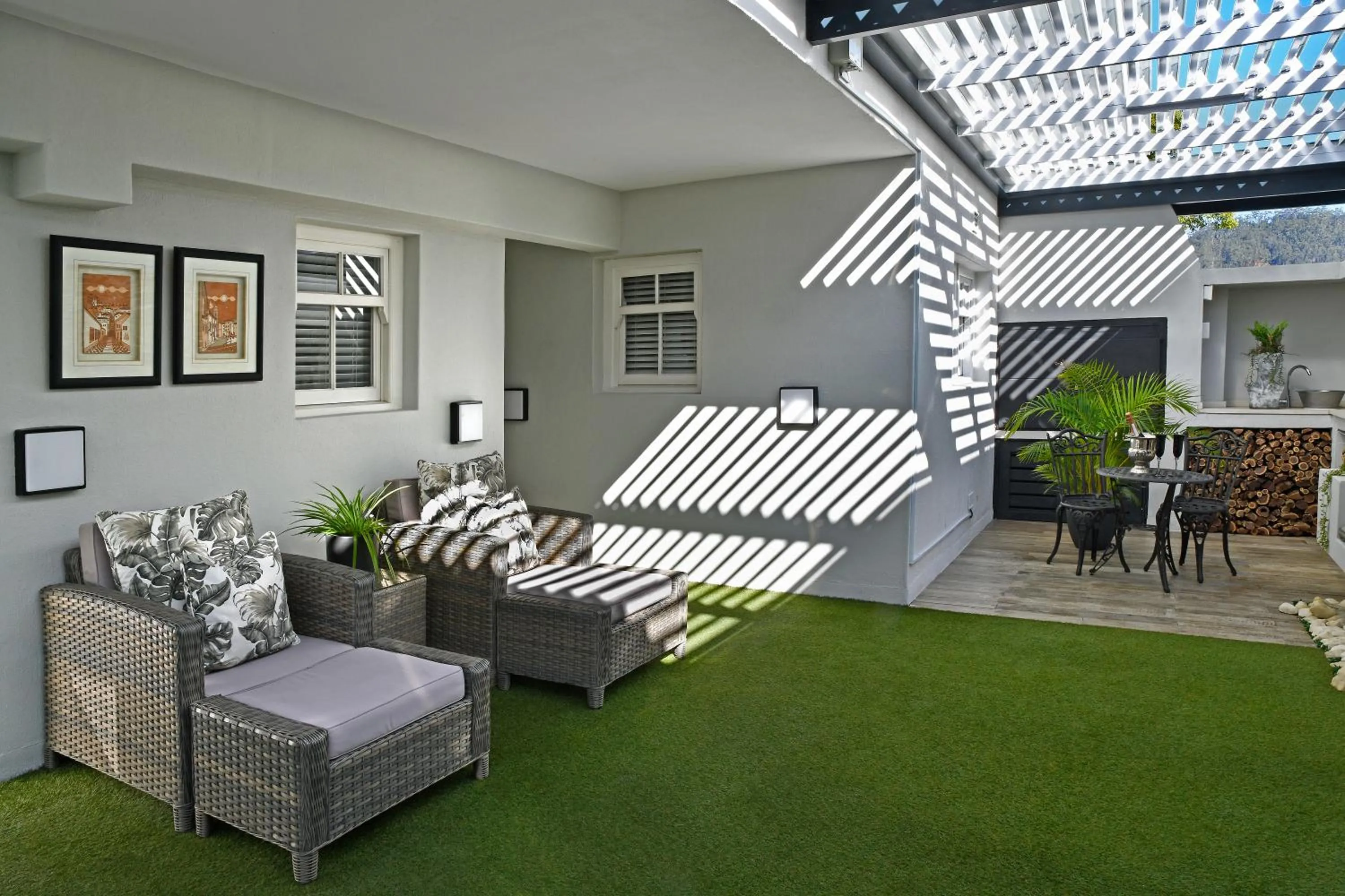 Balcony/Terrace in Le Petit Bijou Aparthotel