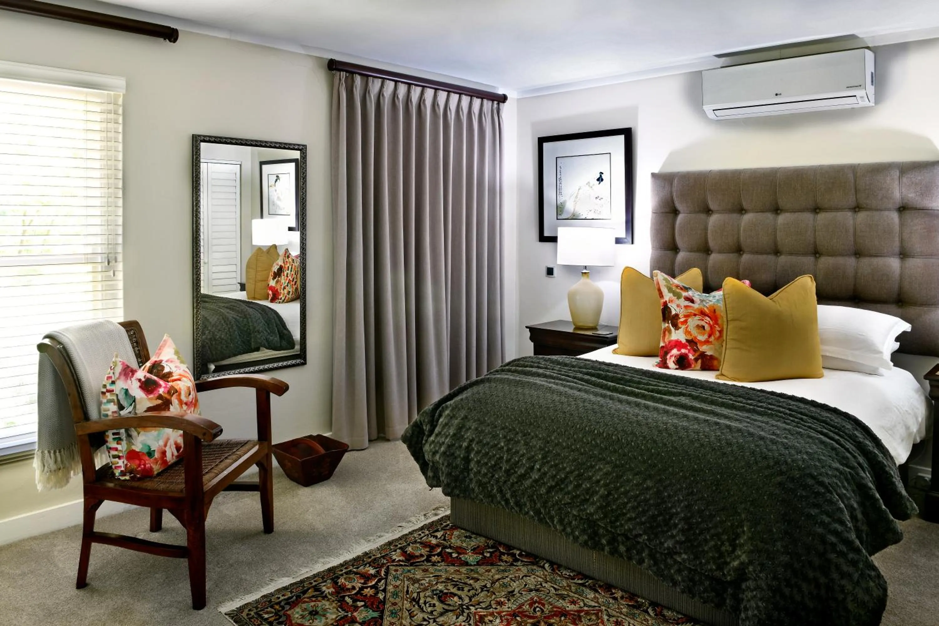 Bedroom, Bed in Le Petit Bijou Aparthotel