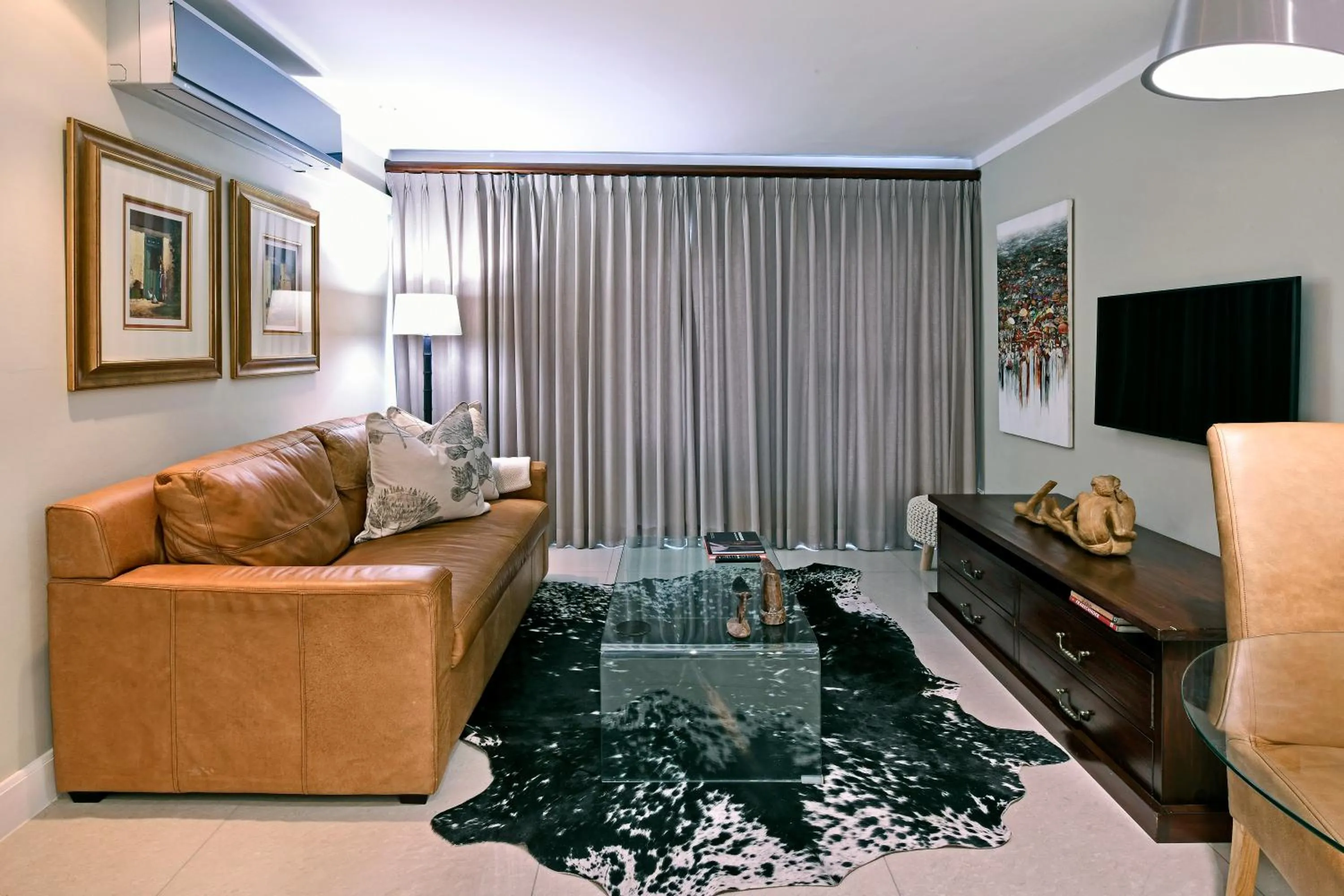 Seating area in Le Petit Bijou Aparthotel