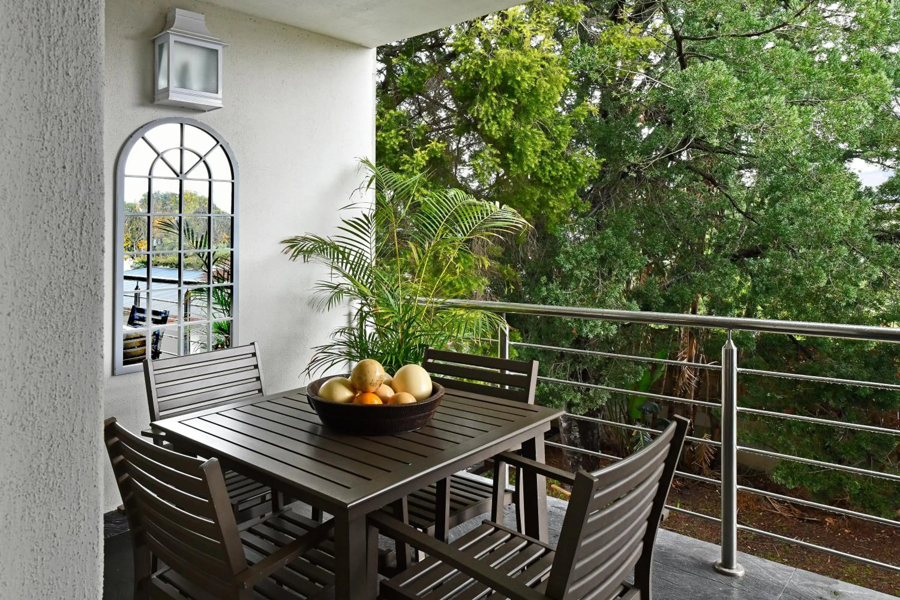 Balcony/Terrace in Le Petit Bijou Aparthotel