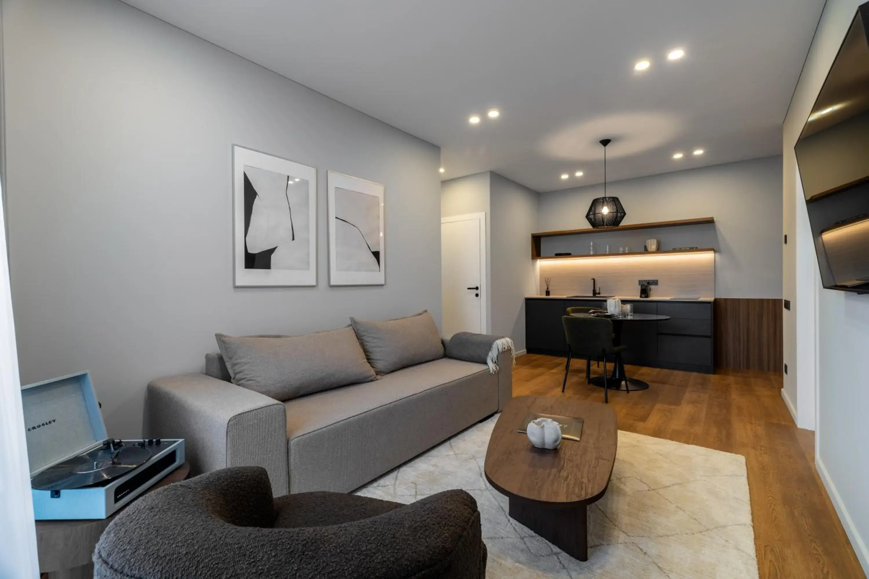 Panoramic Two-Bedroom Apartment with Balcony - Sauna and hot Tub Access in Leisure Area in Aparthotel Nemunas Panoramic Two-Bedroom Apartment with Balcony - Sauna and hot Tub Access in Leisure Area in Aparthotel Nemunas