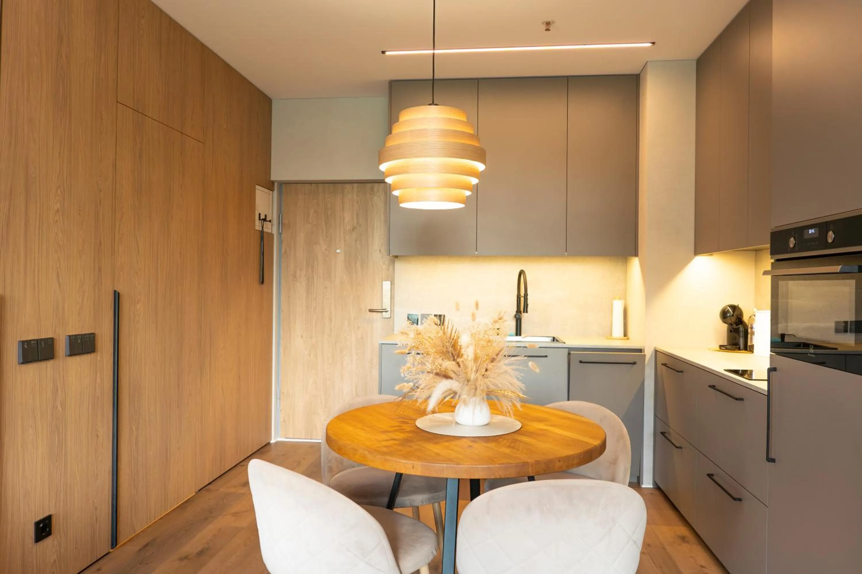 Kitchen or kitchenette in Aparthotel Nemunas