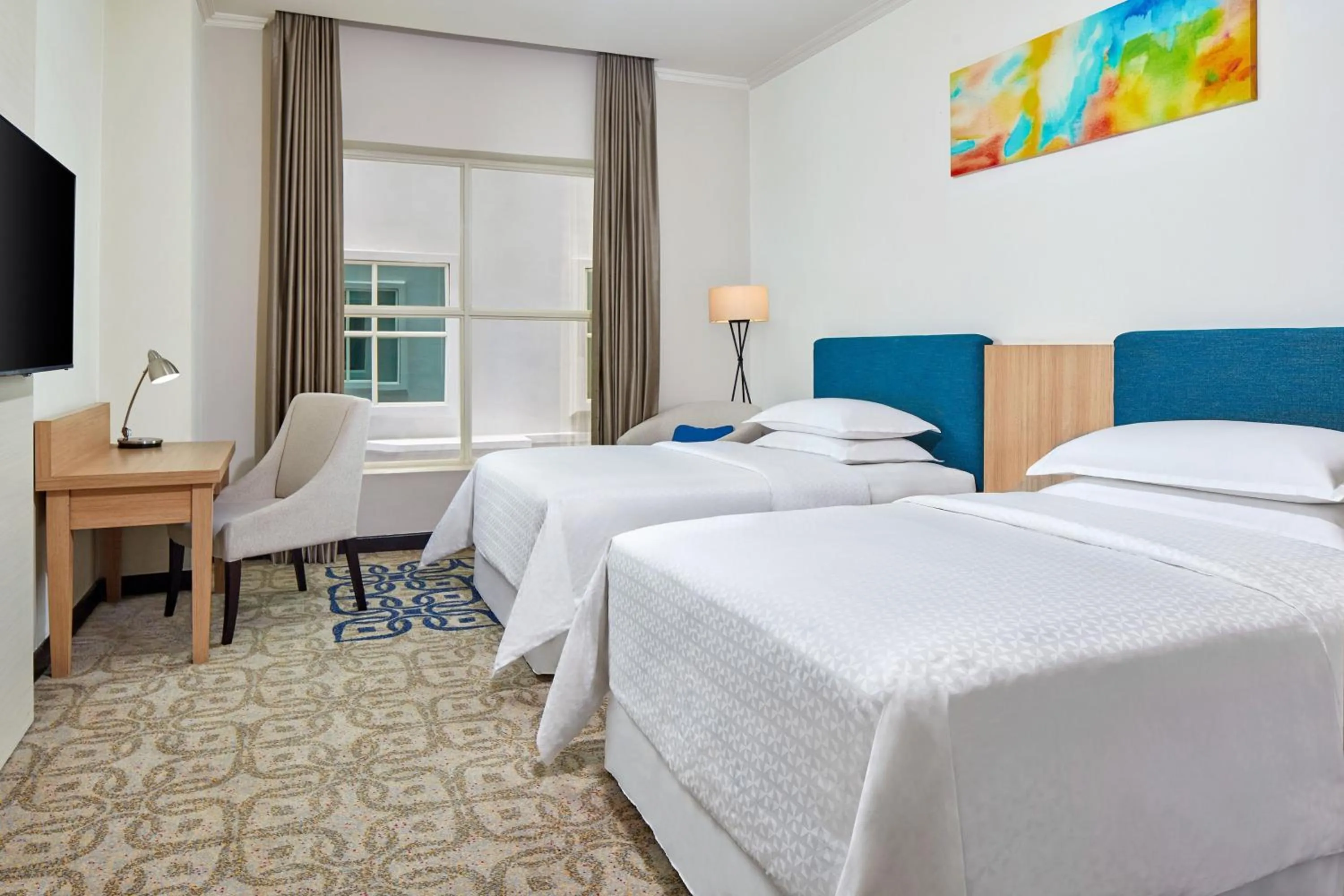 Photo of the whole room, Bed in Four Points by Sheraton Makassar