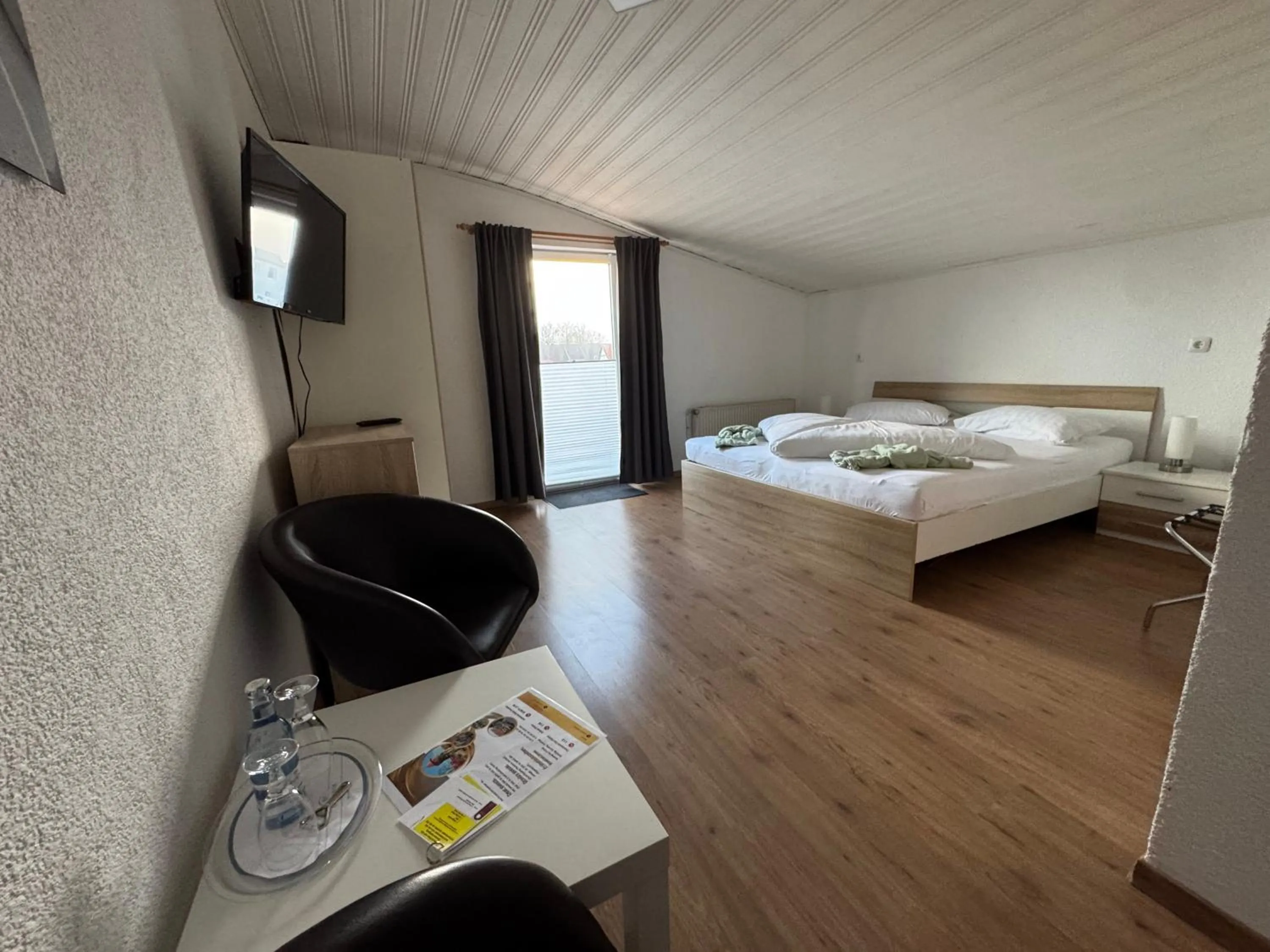 Photo of the whole room, Bed in Hotel-Restaurant Christine