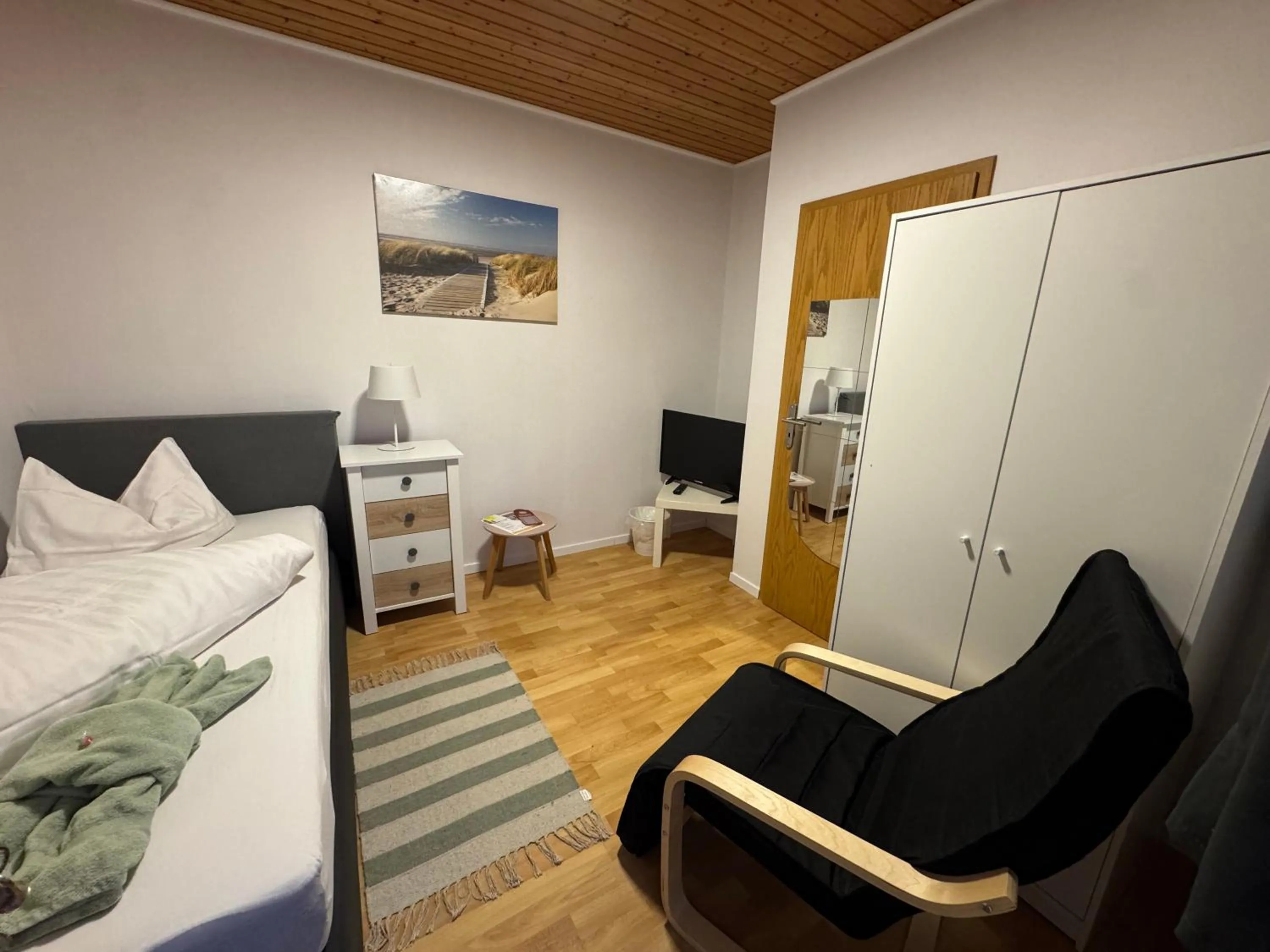 Photo of the whole room, Bed in Hotel-Restaurant Christine