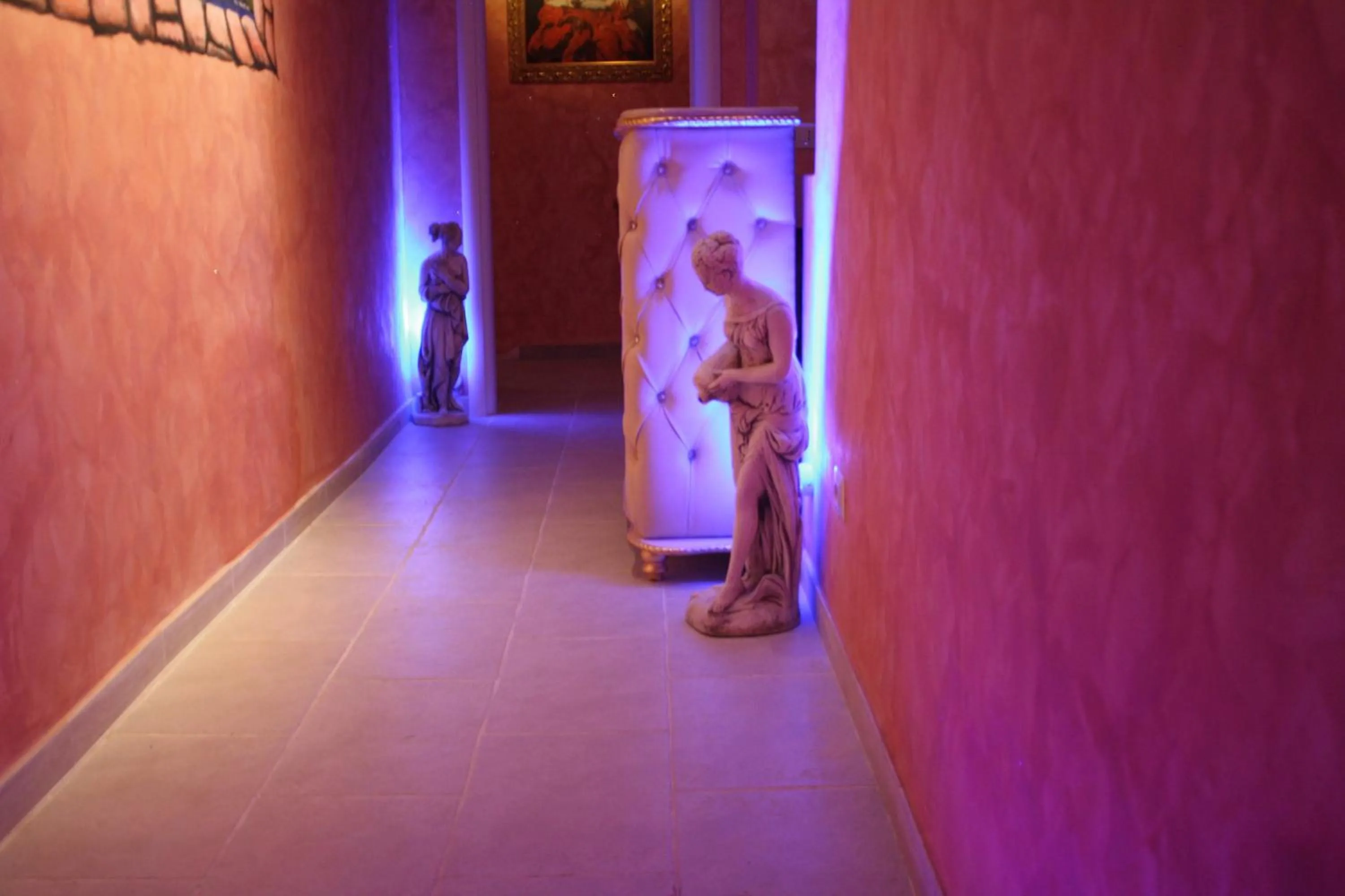 Lobby or reception in Pope's Suites