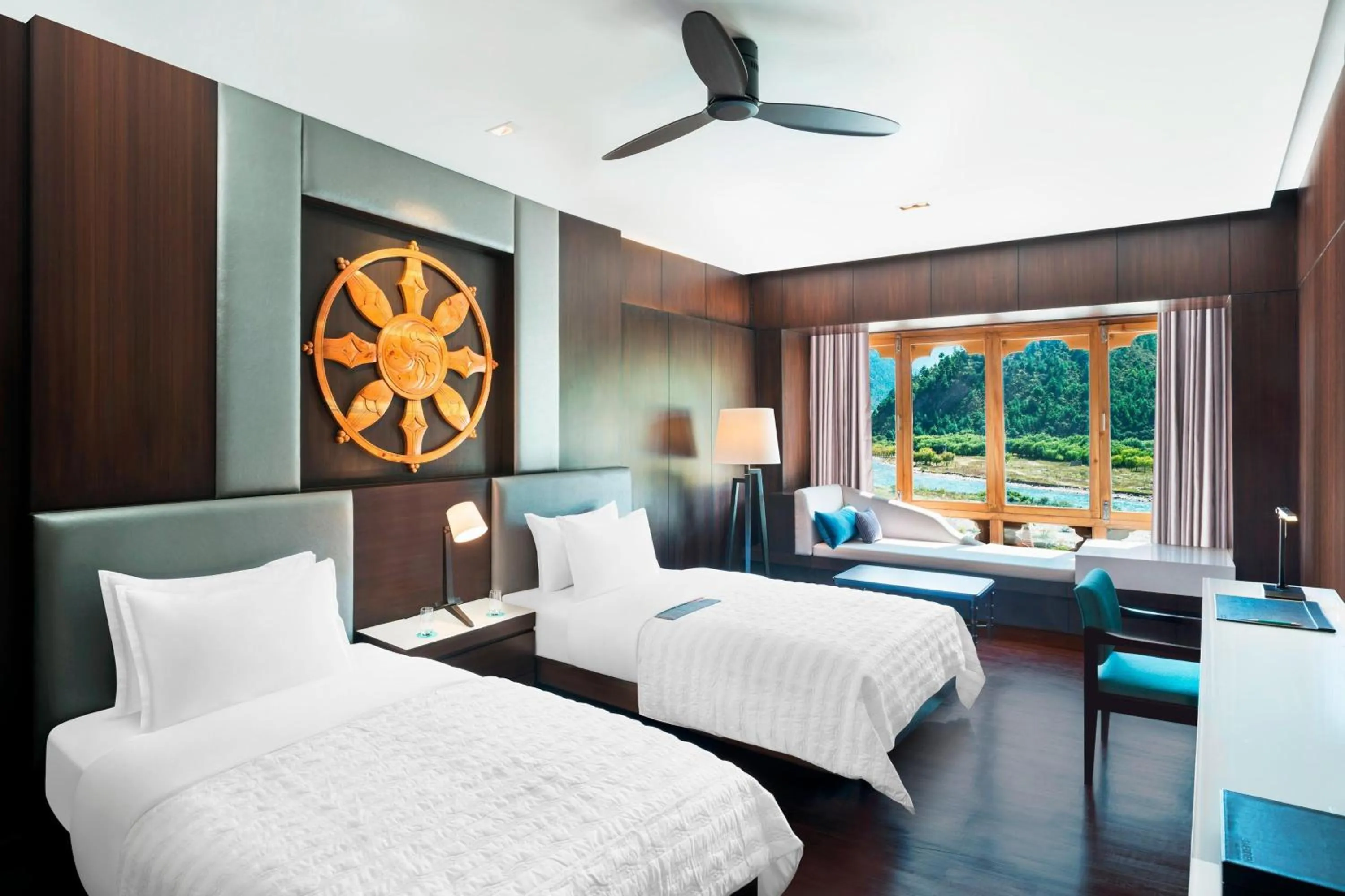 Photo of the whole room, Bed in Le Meridien Paro Riverfront