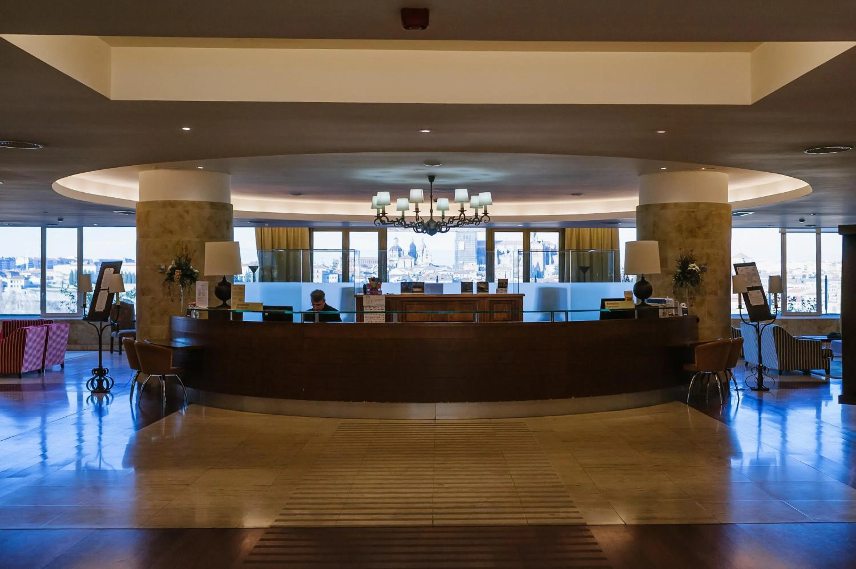 Lobby or reception in Parador de Salamanca