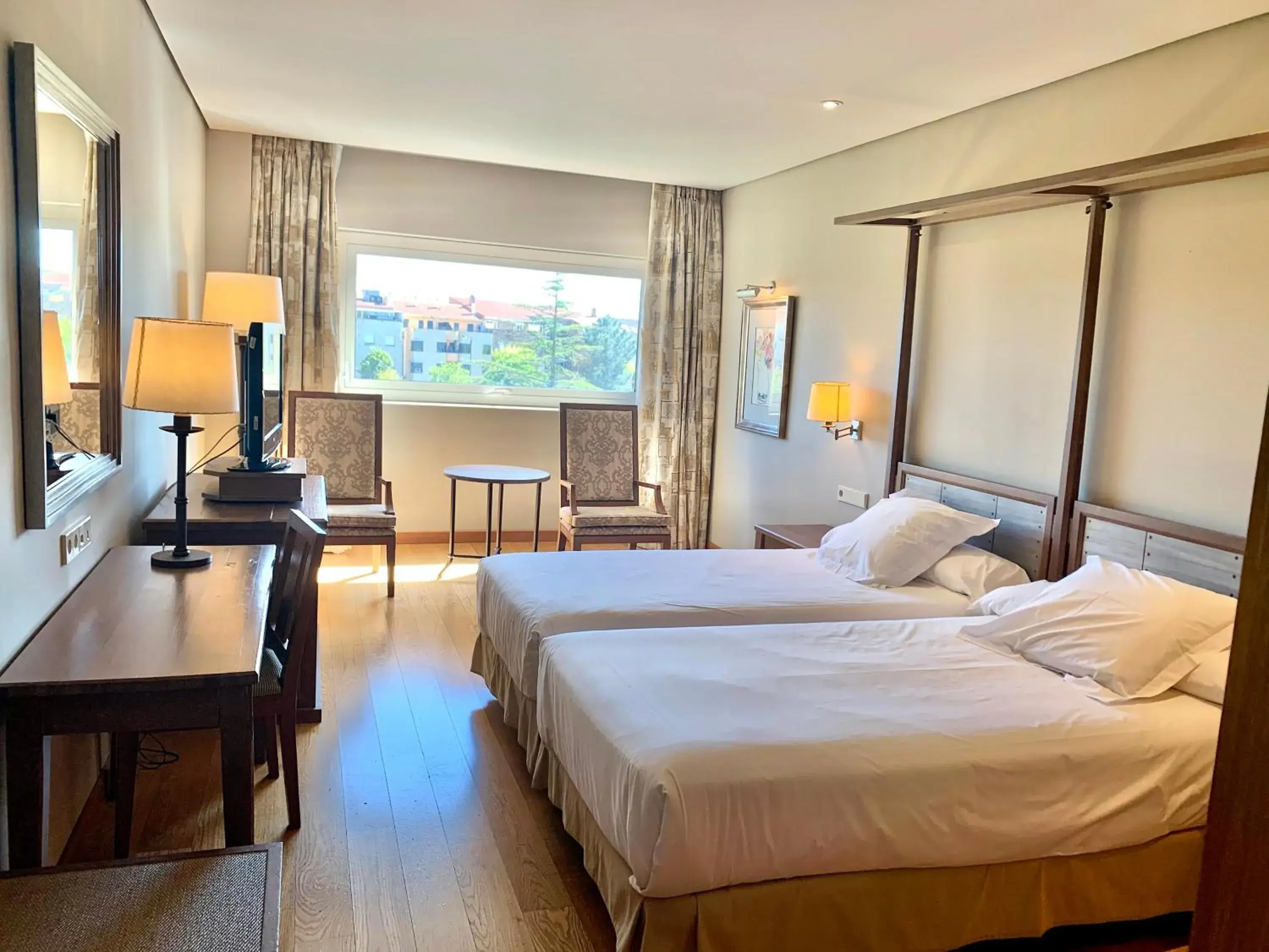 Photo of the whole room, Bed in Parador de Salamanca Photo of the whole room, Bed in Parador de Salamanca