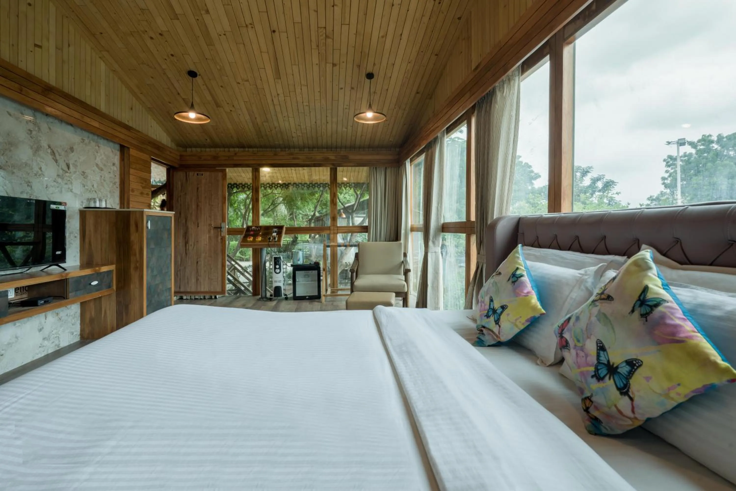 Bed in Visamo Nalsarovar Resort, Ahmedabad