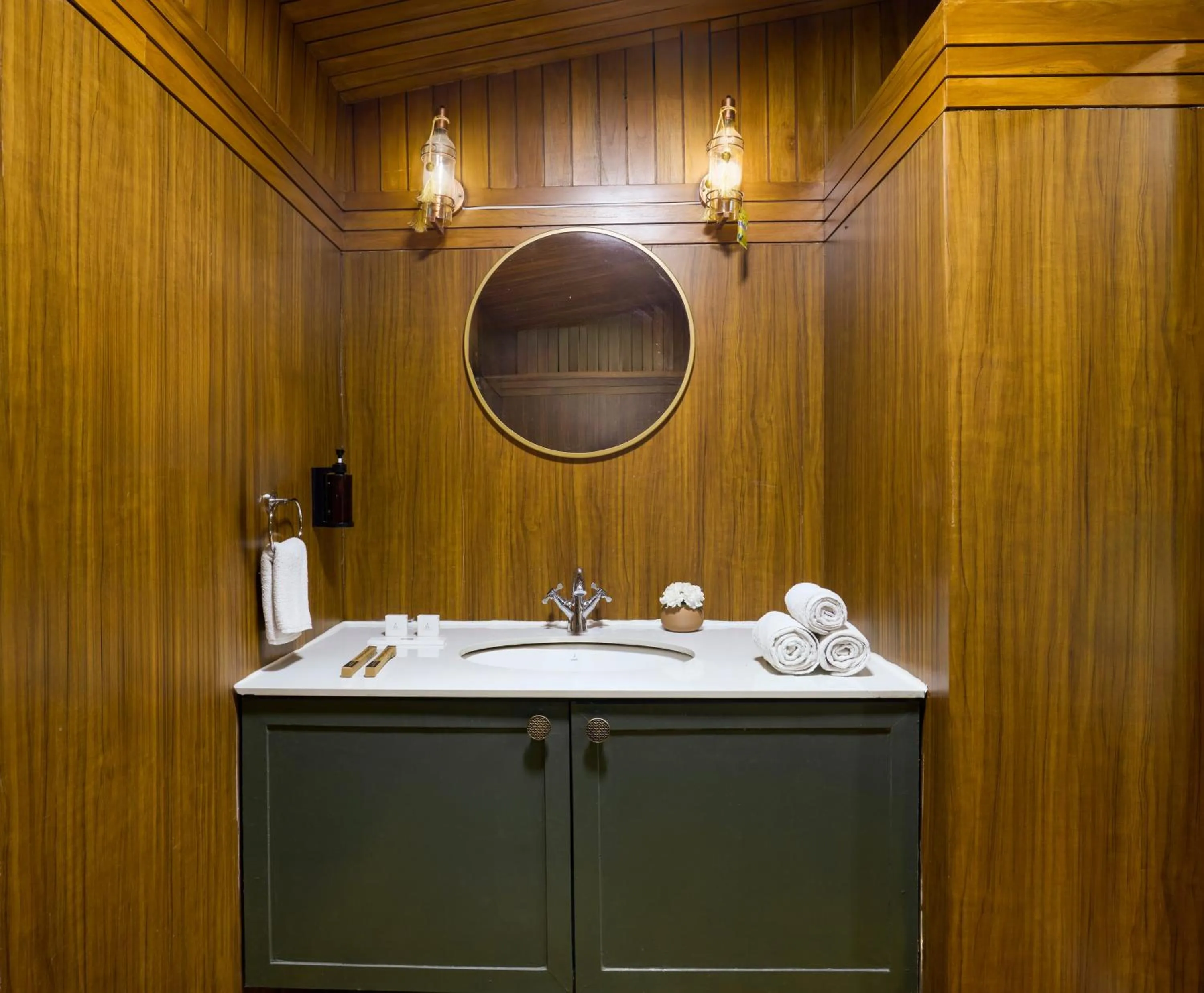 Bathroom in Visamo Nalsarovar Resort, Ahmedabad