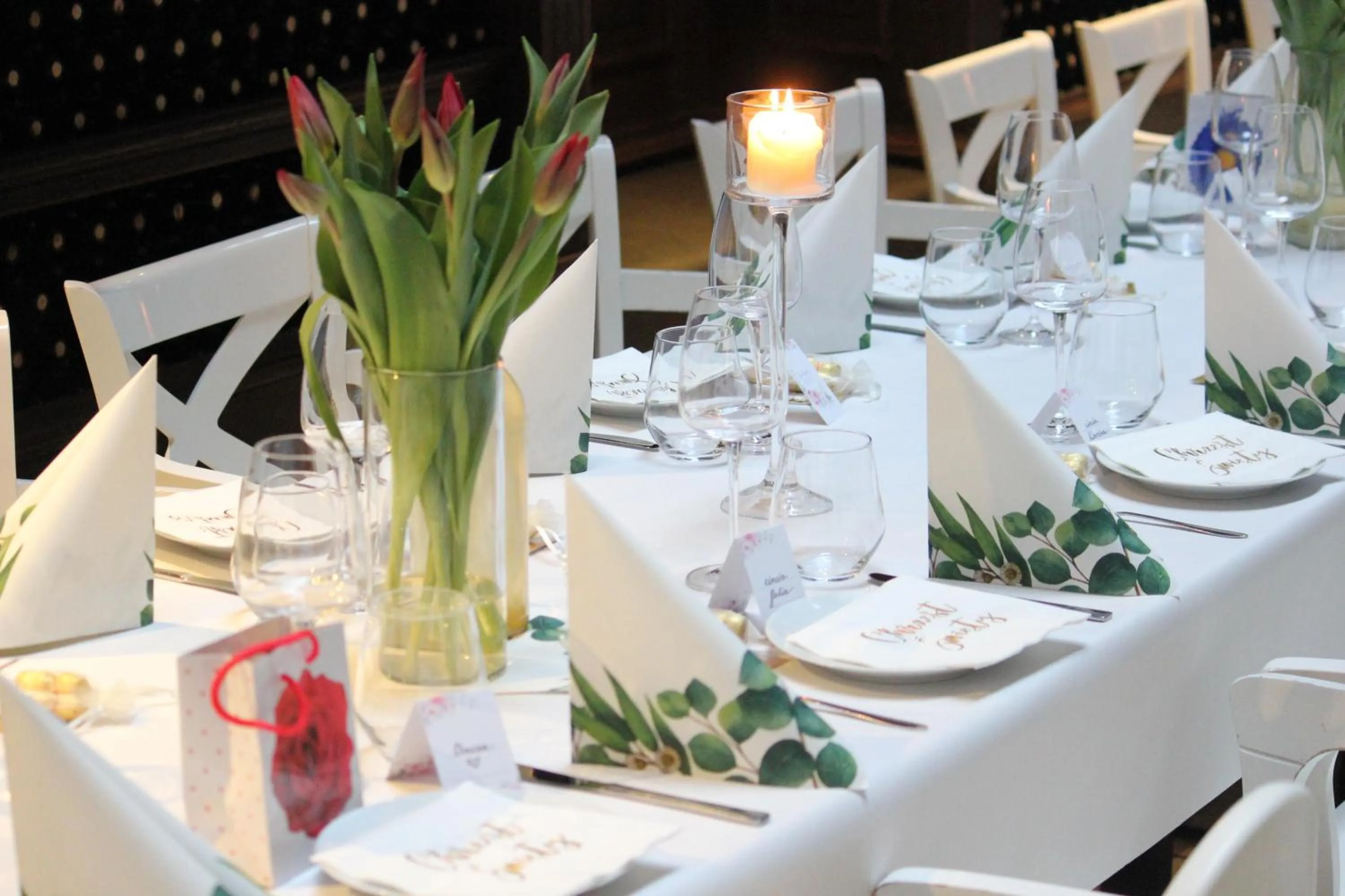 Restaurant/places to eat in Palazzo Rosso Old Town