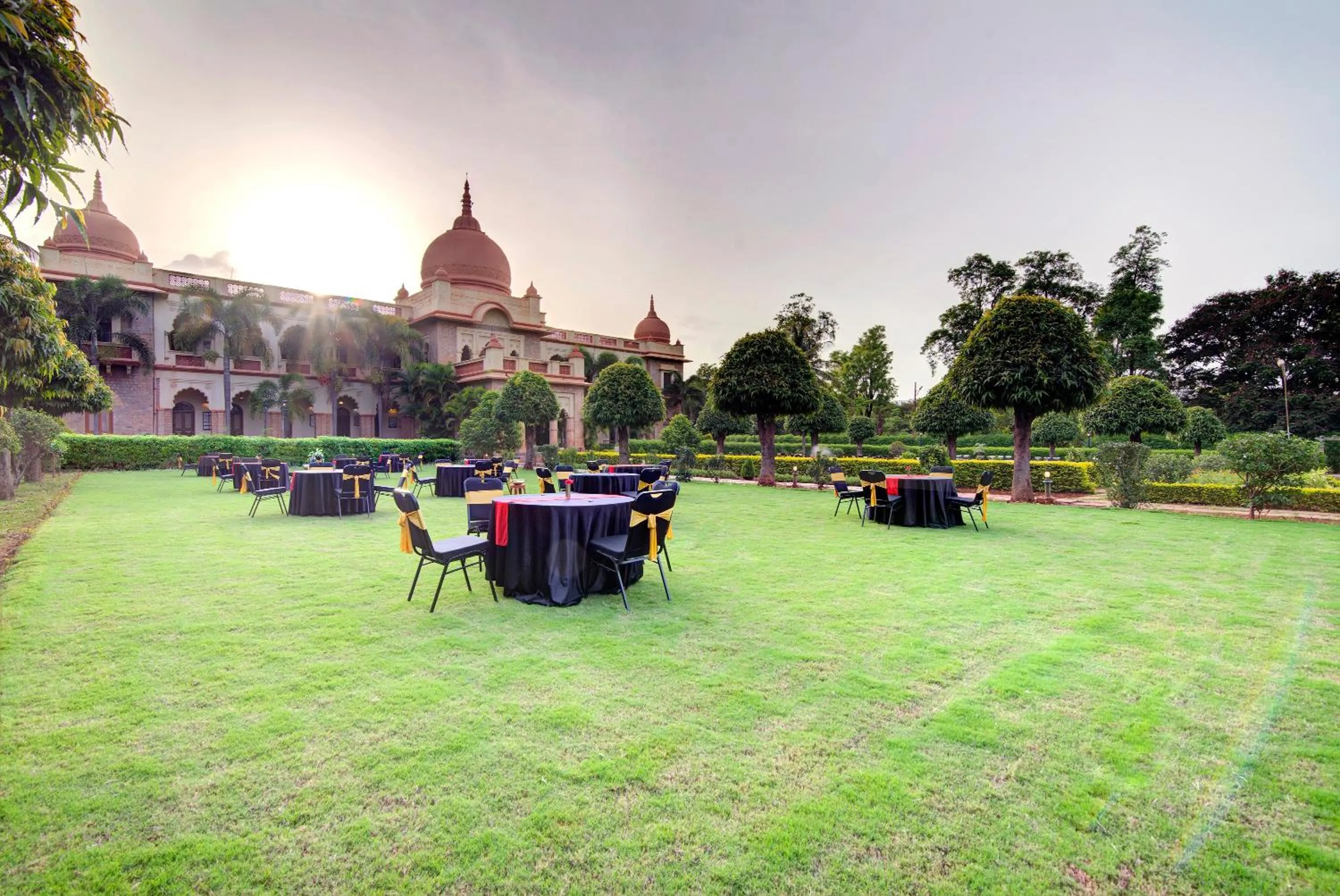 WelcomHeritage Shivavilas Palace, HAMPI