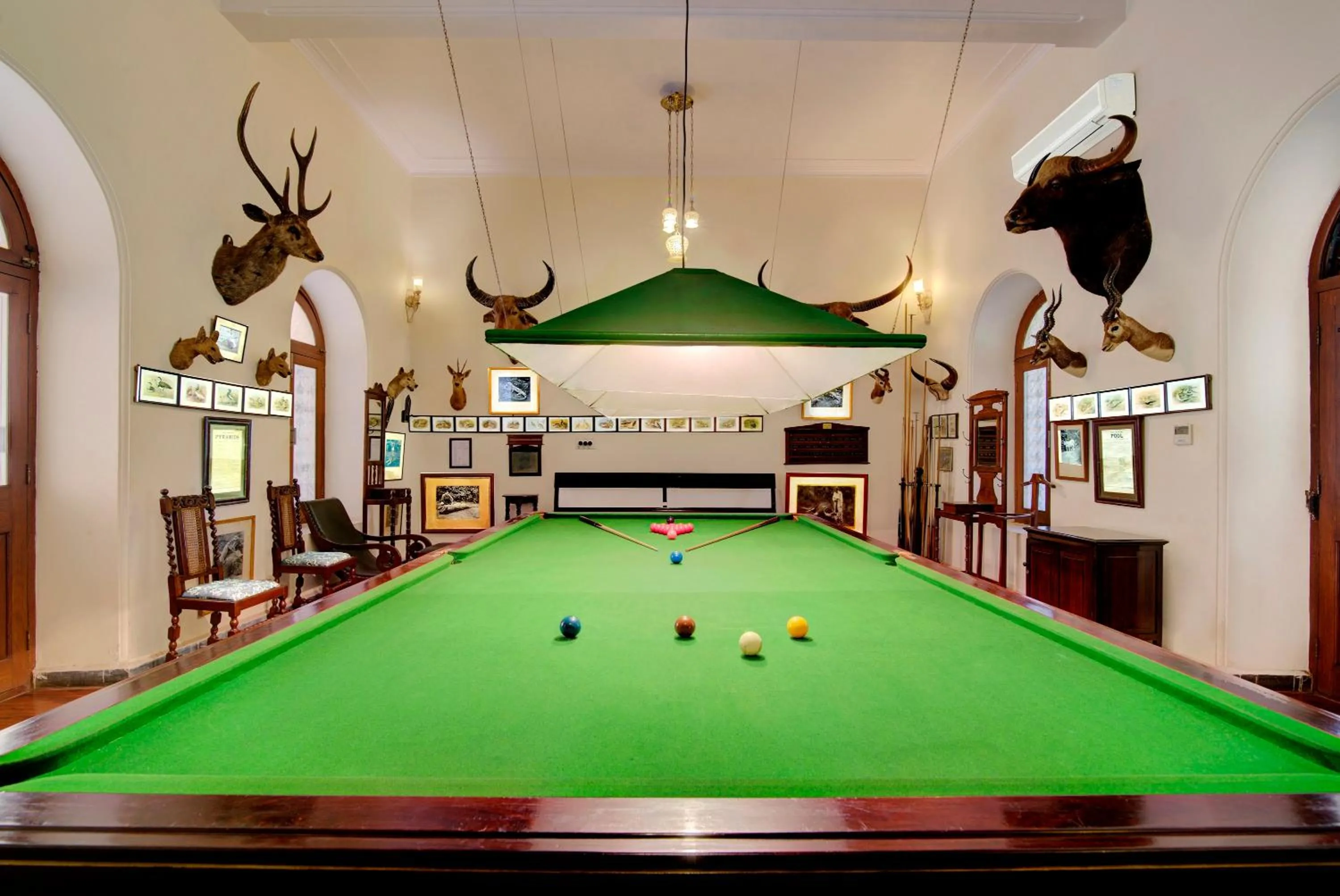 WelcomHeritage Shivavilas Palace, HAMPI