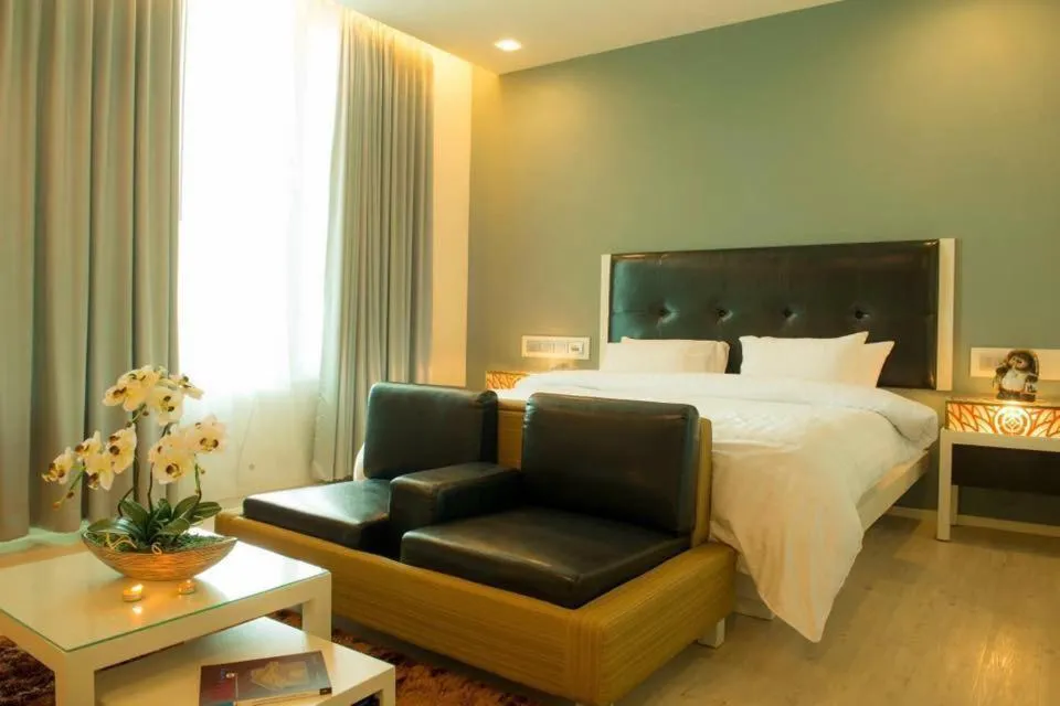 Bed in The Beverly Hills Hotel