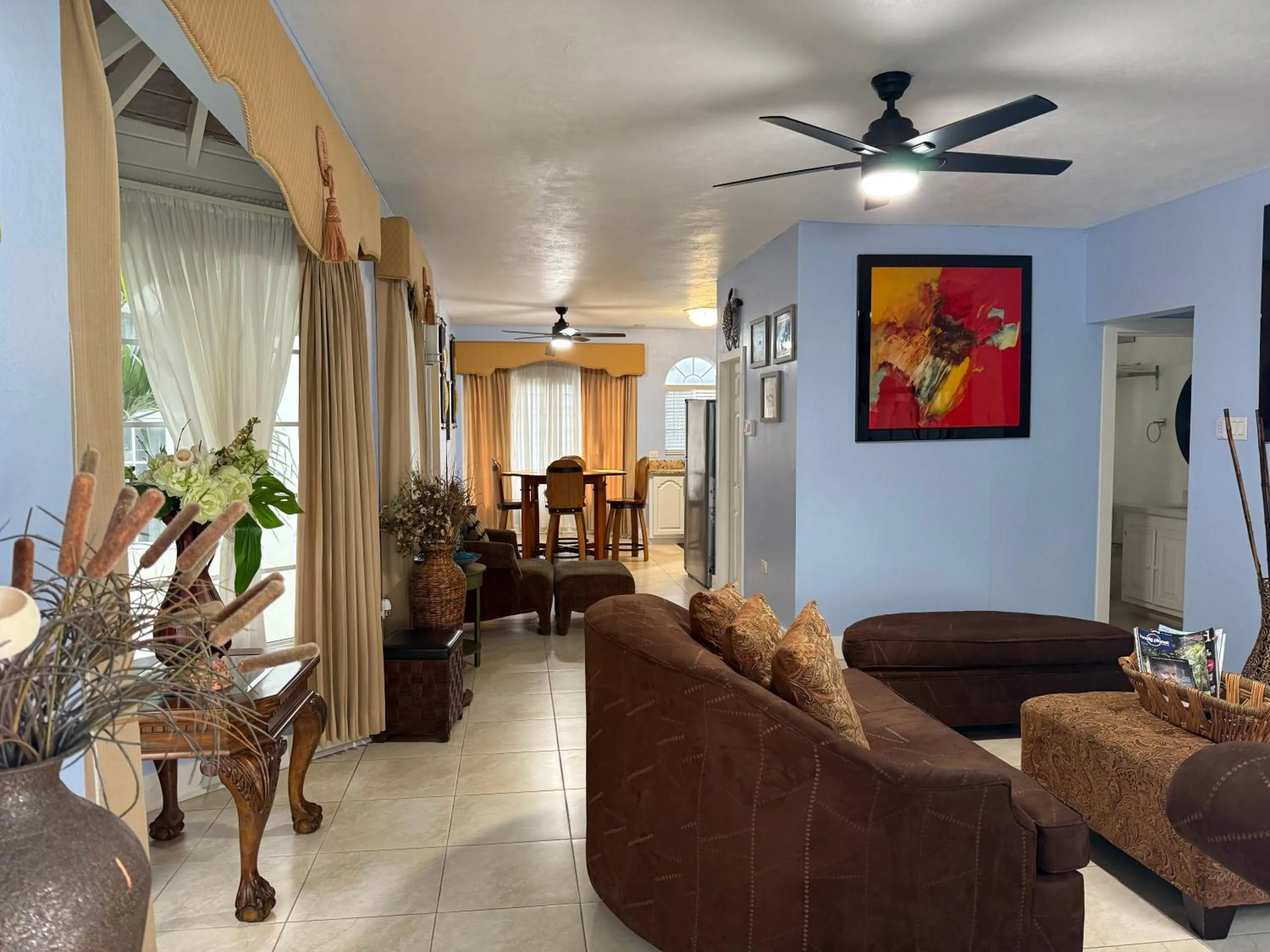 Penthouse On The Ridge