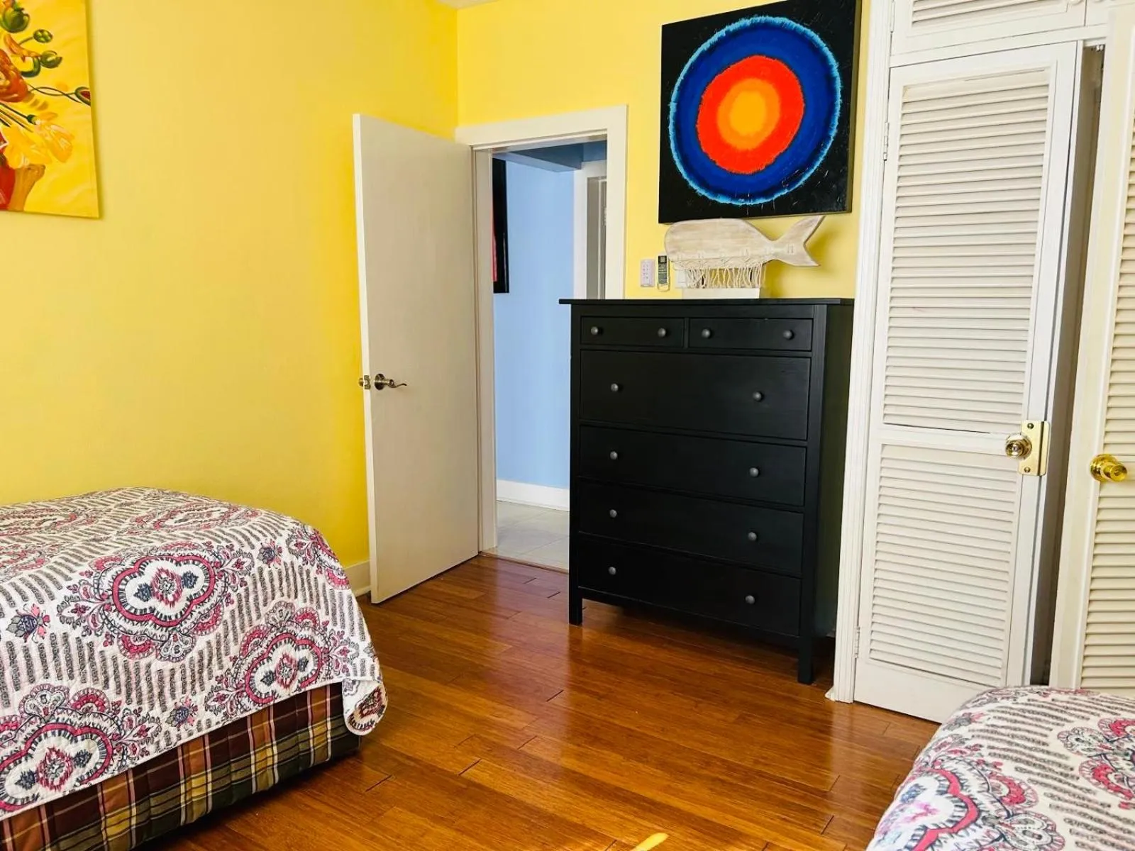Bed in Penthouse On The Ridge