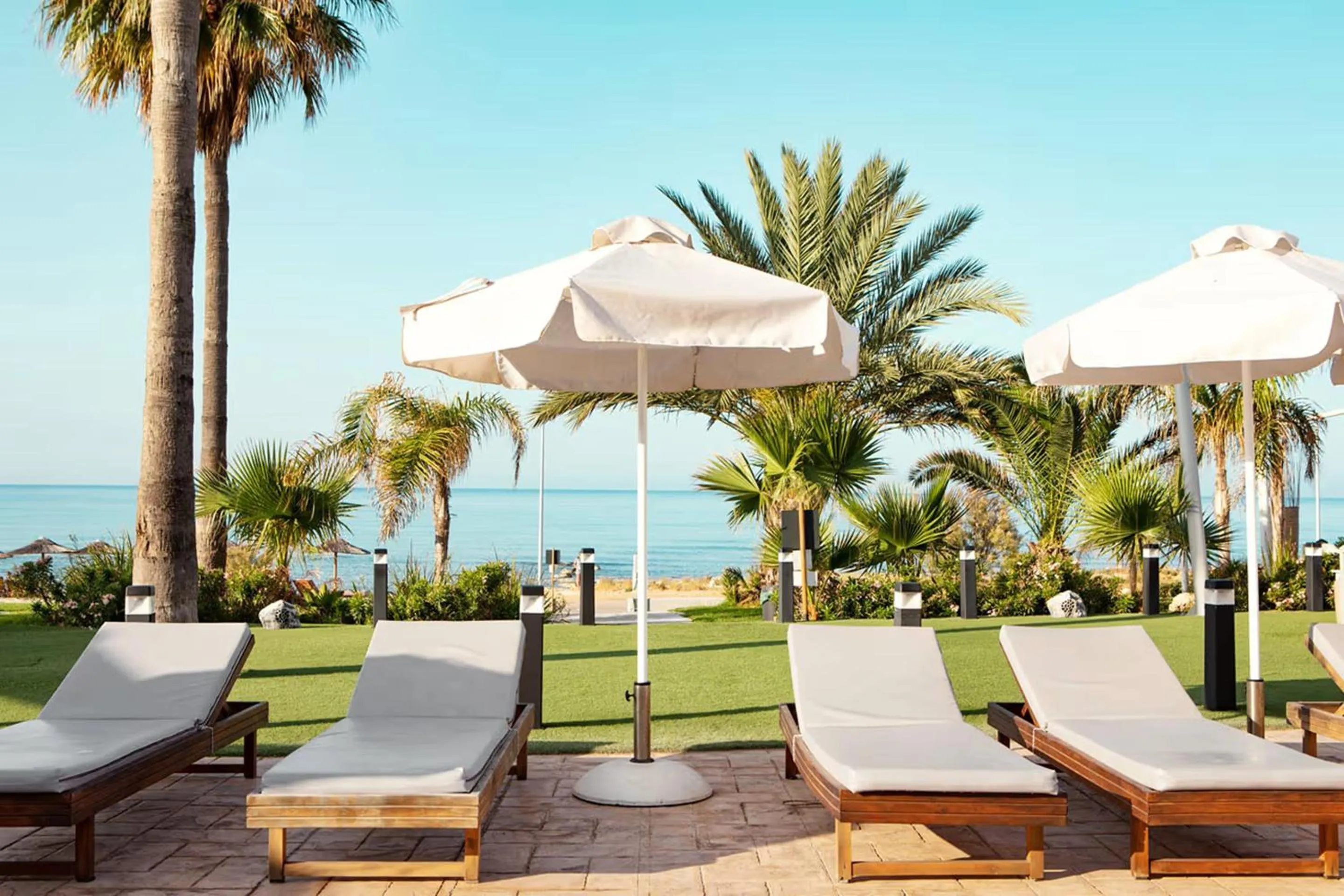 sunbed in Piere - Anne Beach Hotel